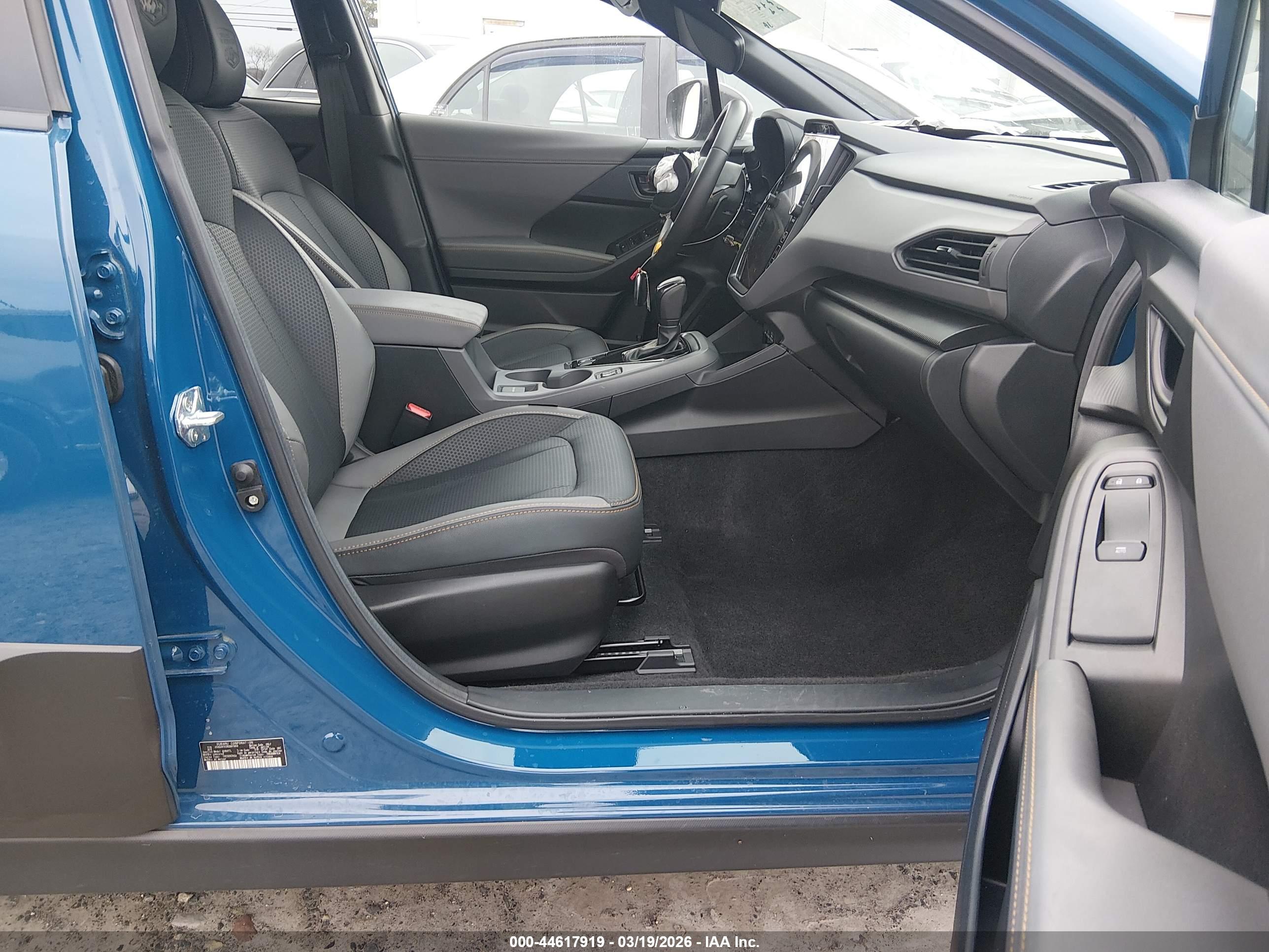 SUBARU CROSSTREK image 5