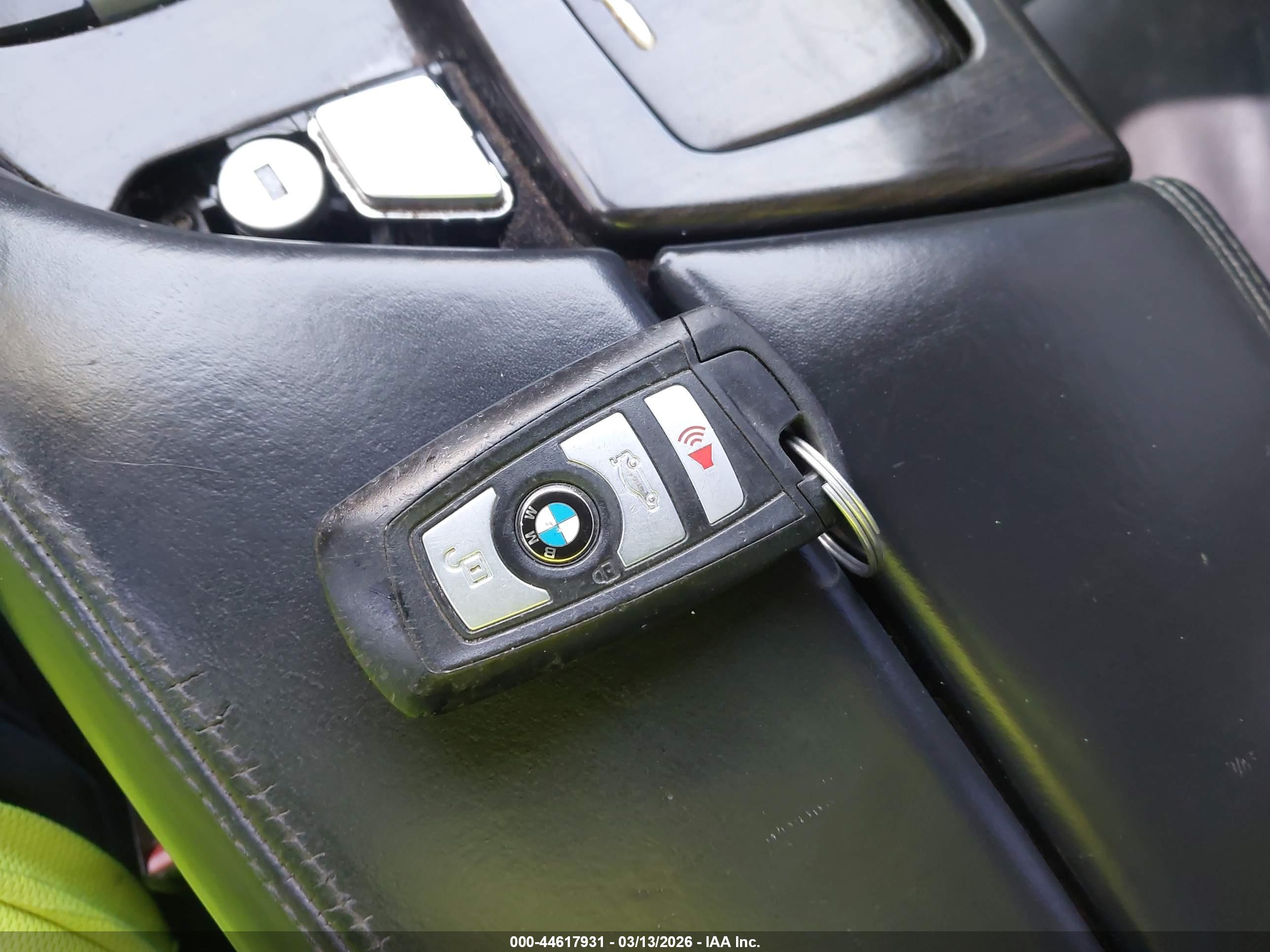 BMW 528I image 11