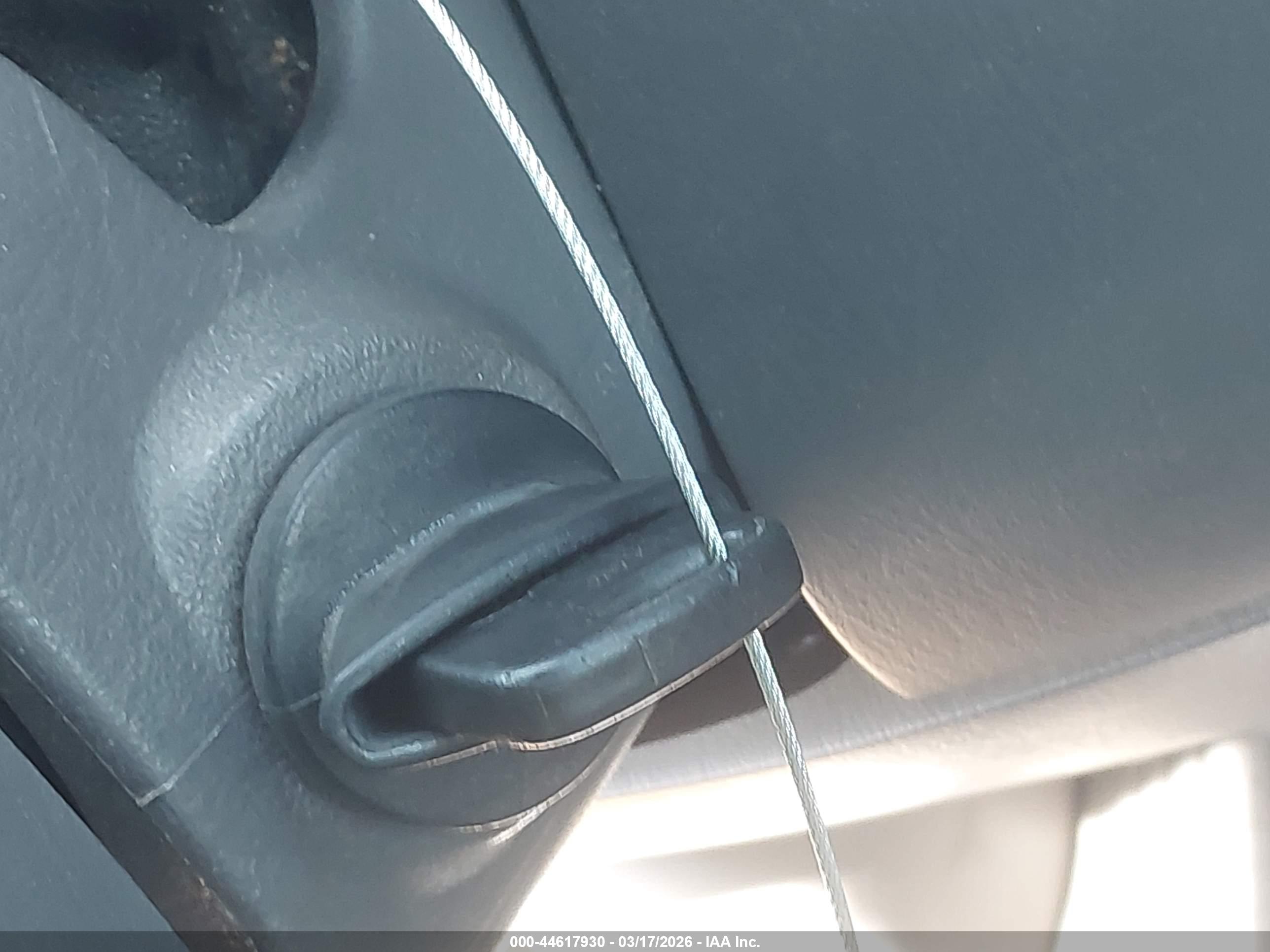 FORD EXPEDITION image 11