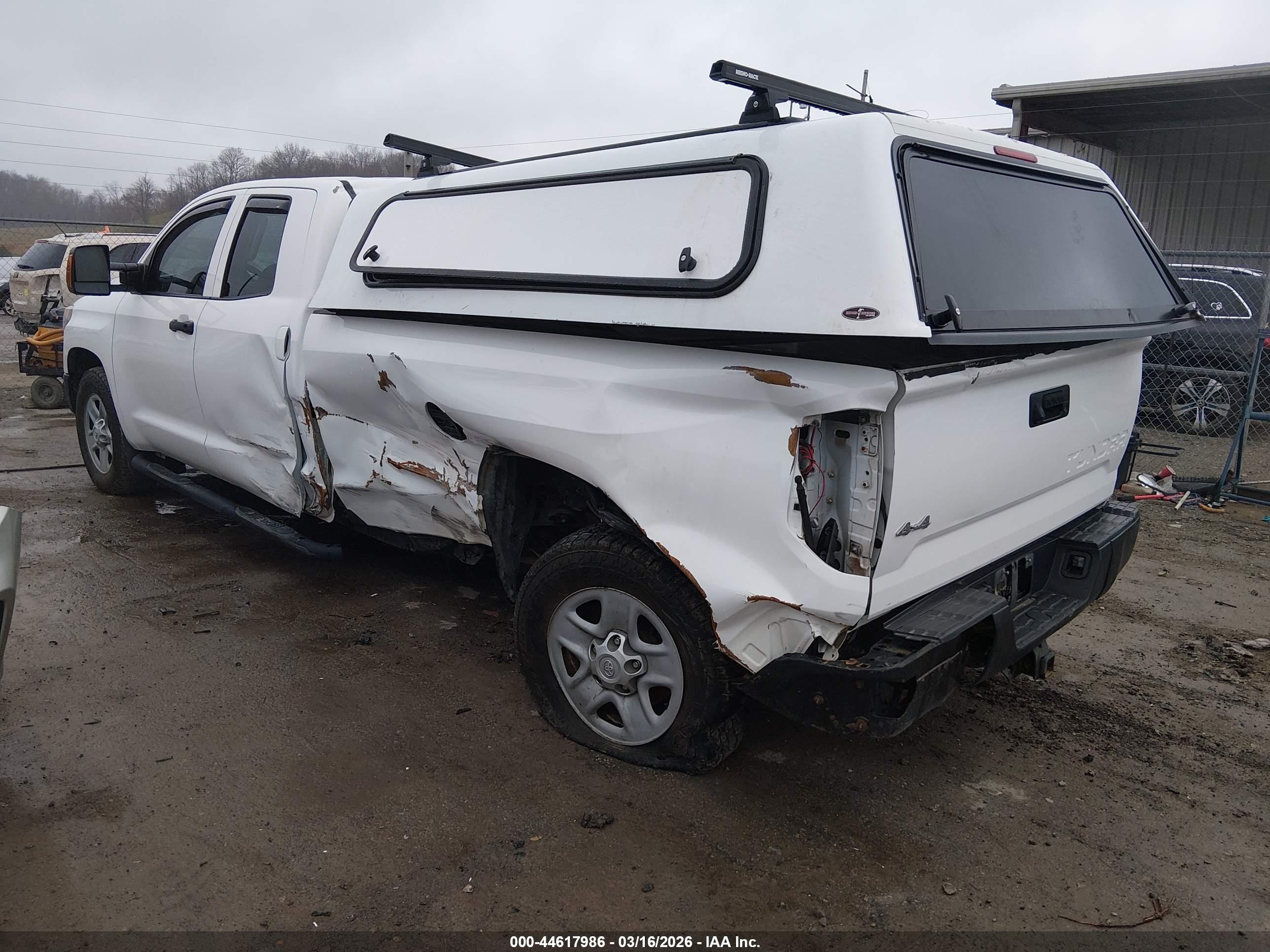 TOYOTA TUNDRA image 3