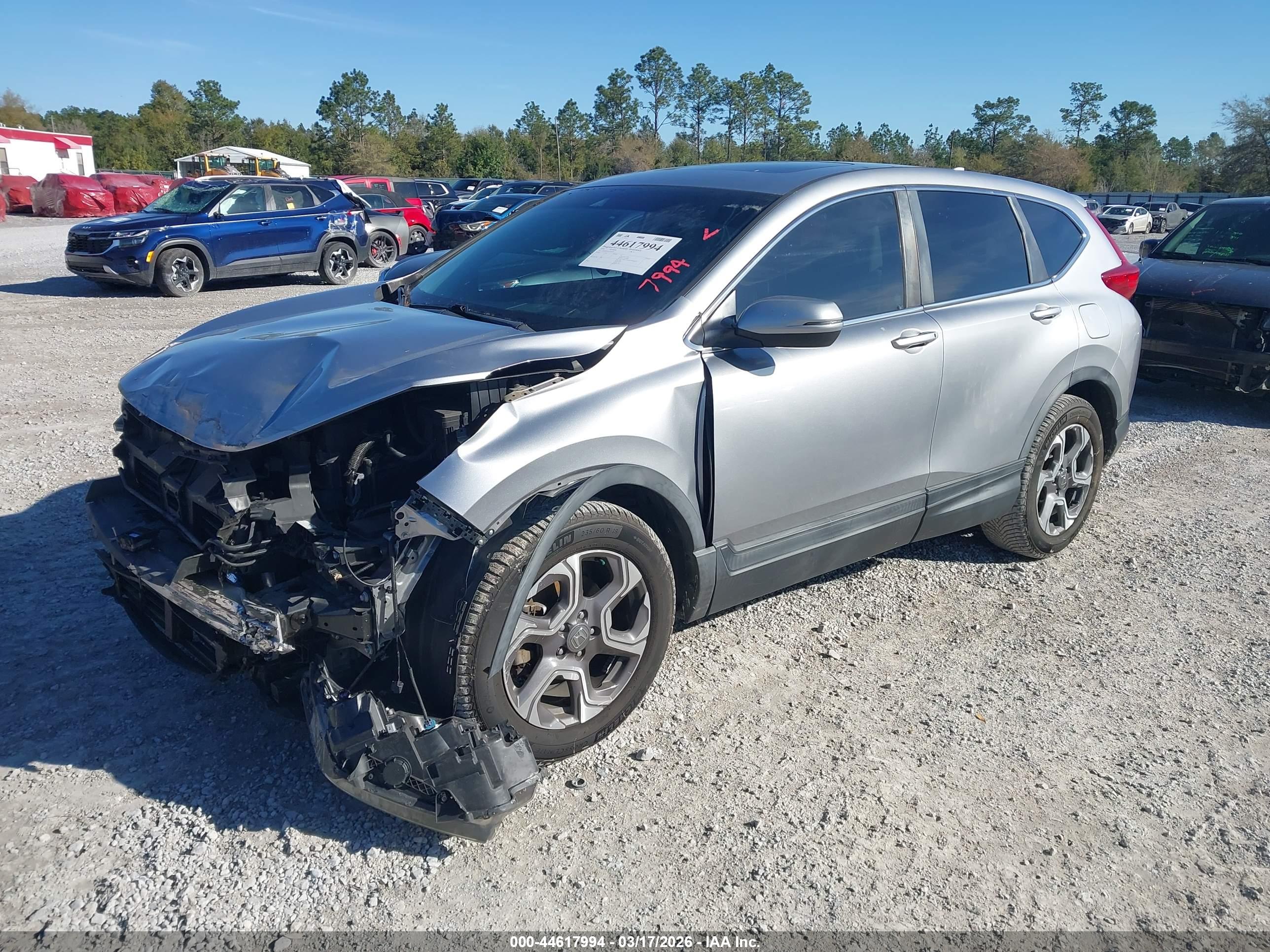 HONDA CR-V image 2