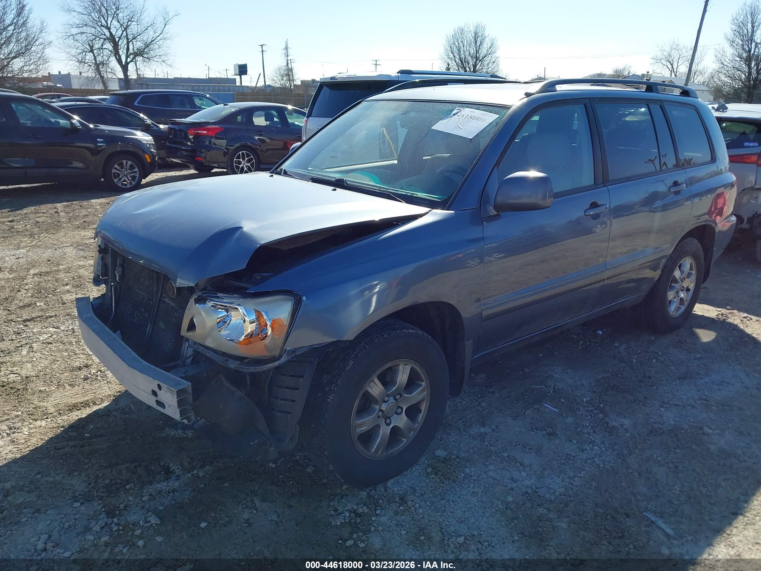 TOYOTA HIGHLANDER image 2