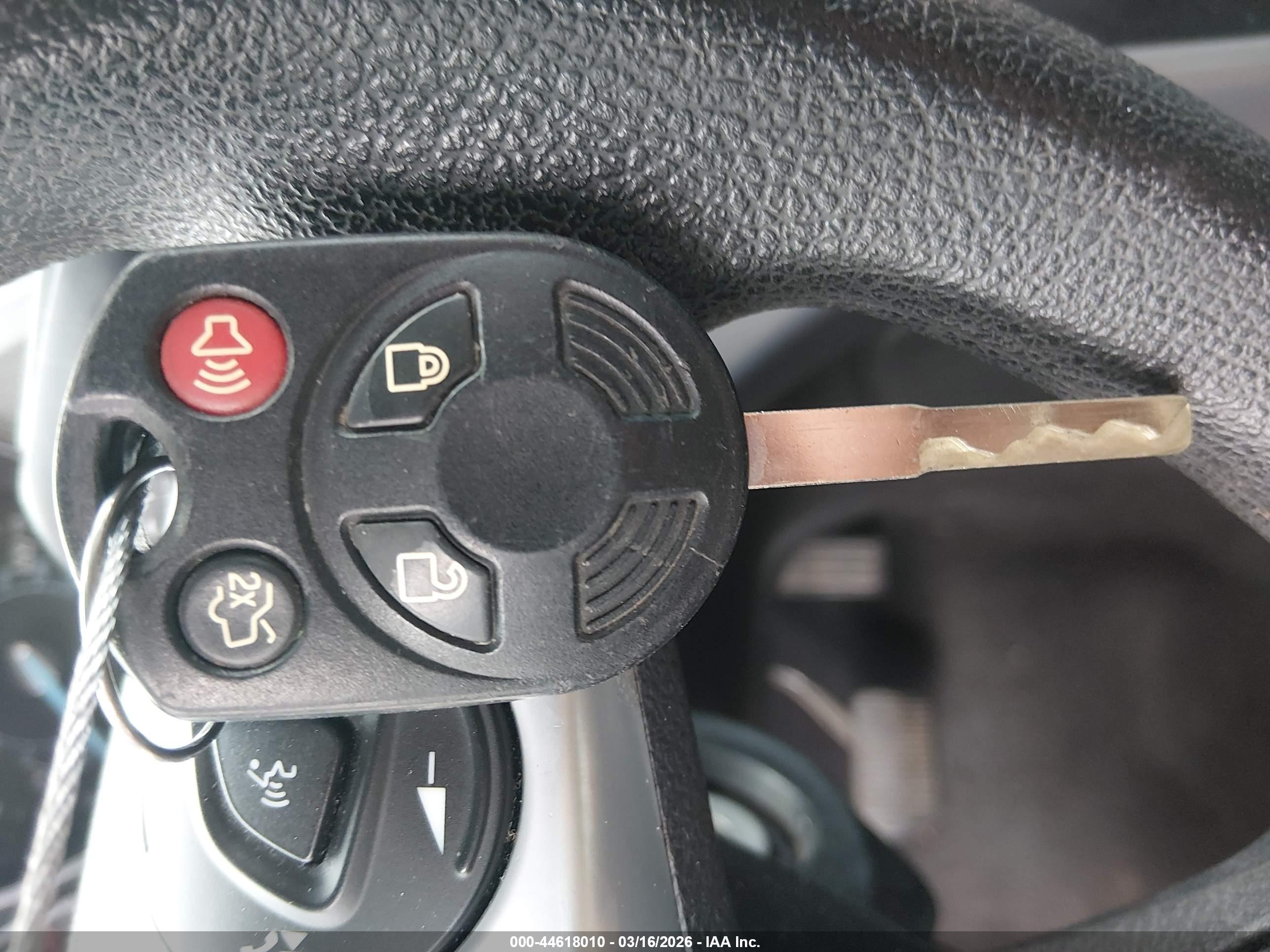 FORD ESCAPE image 11
