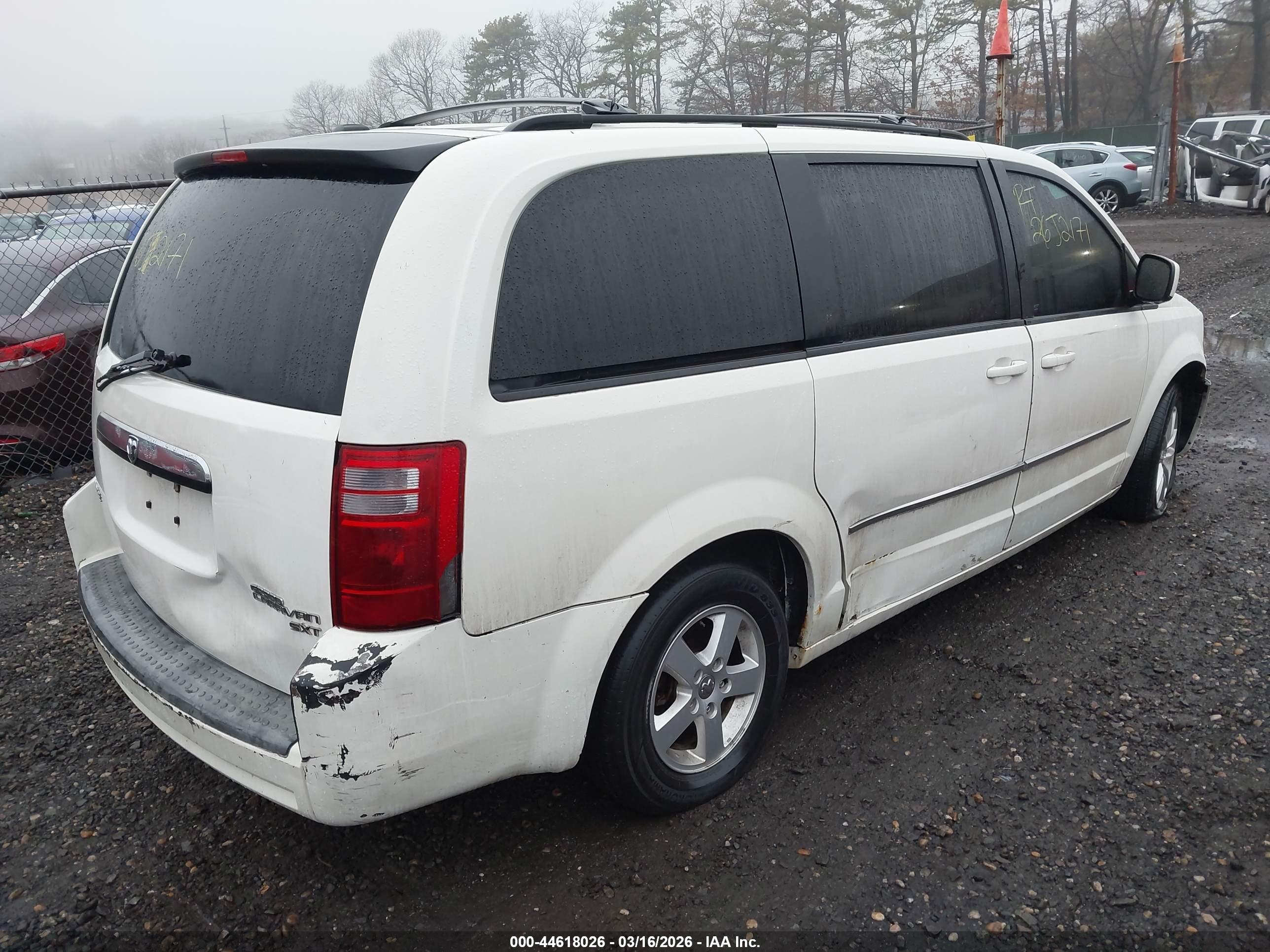 DODGE GRAND image 4