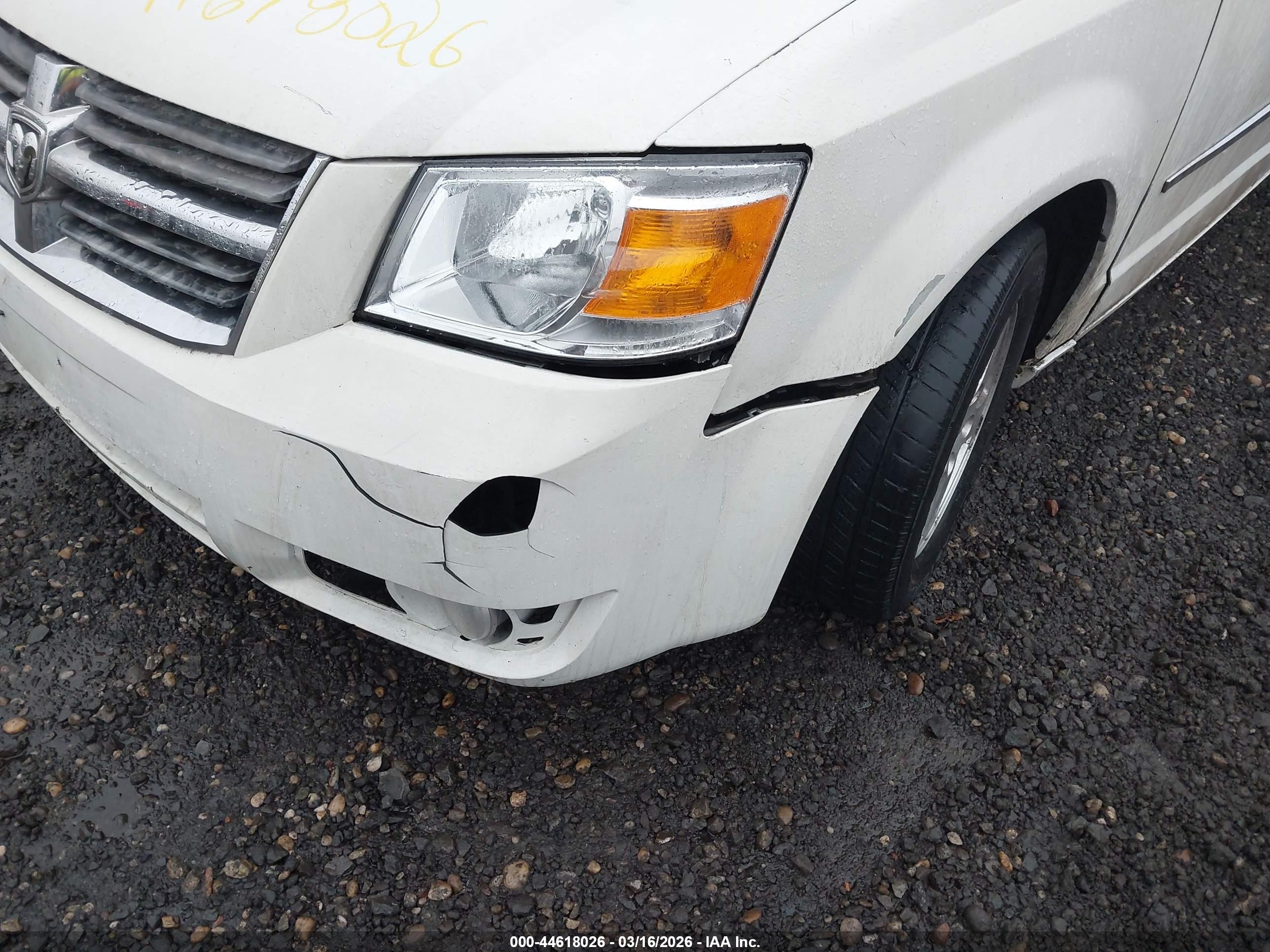 DODGE GRAND image 6