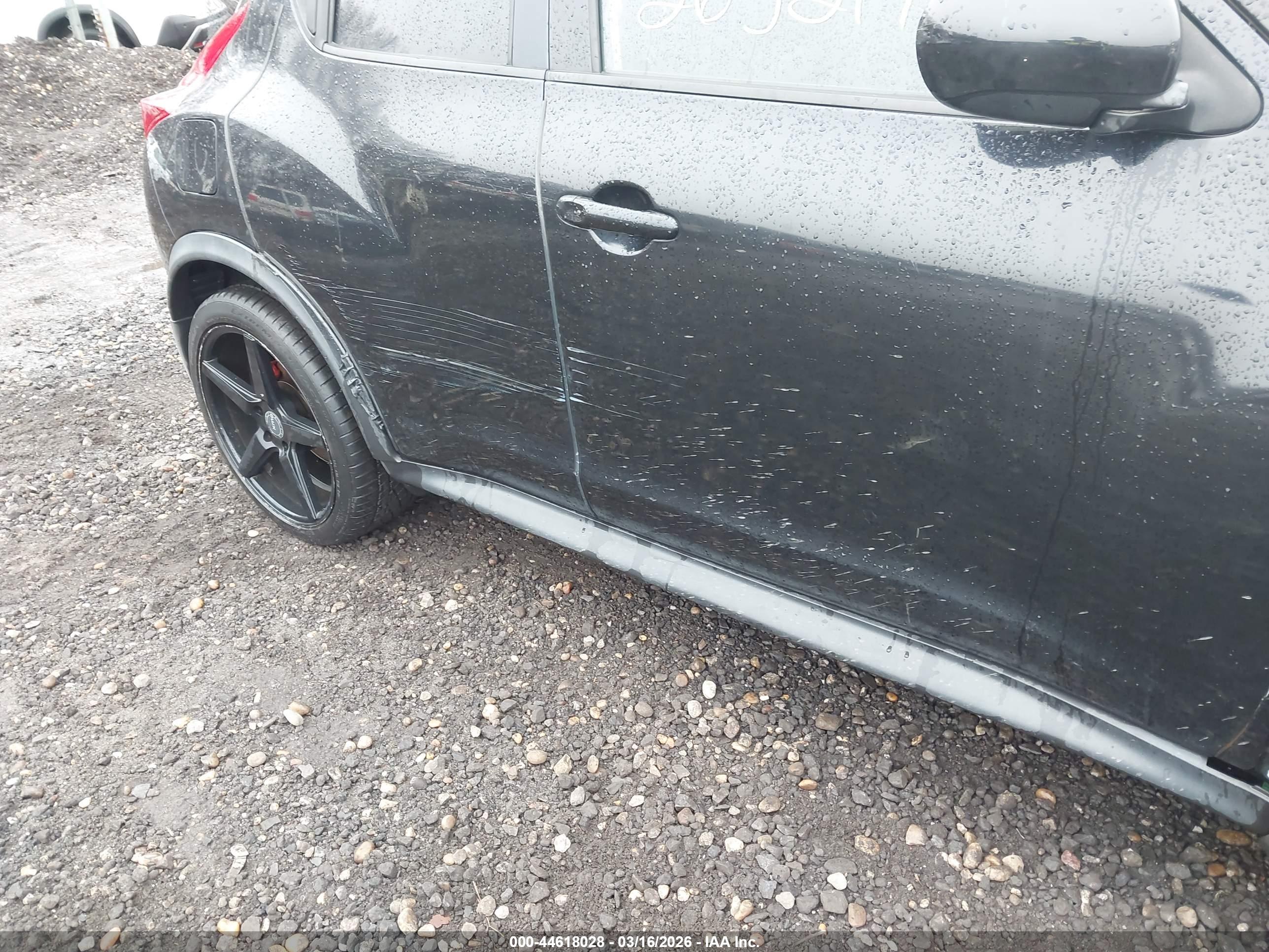 NISSAN JUKE image 6