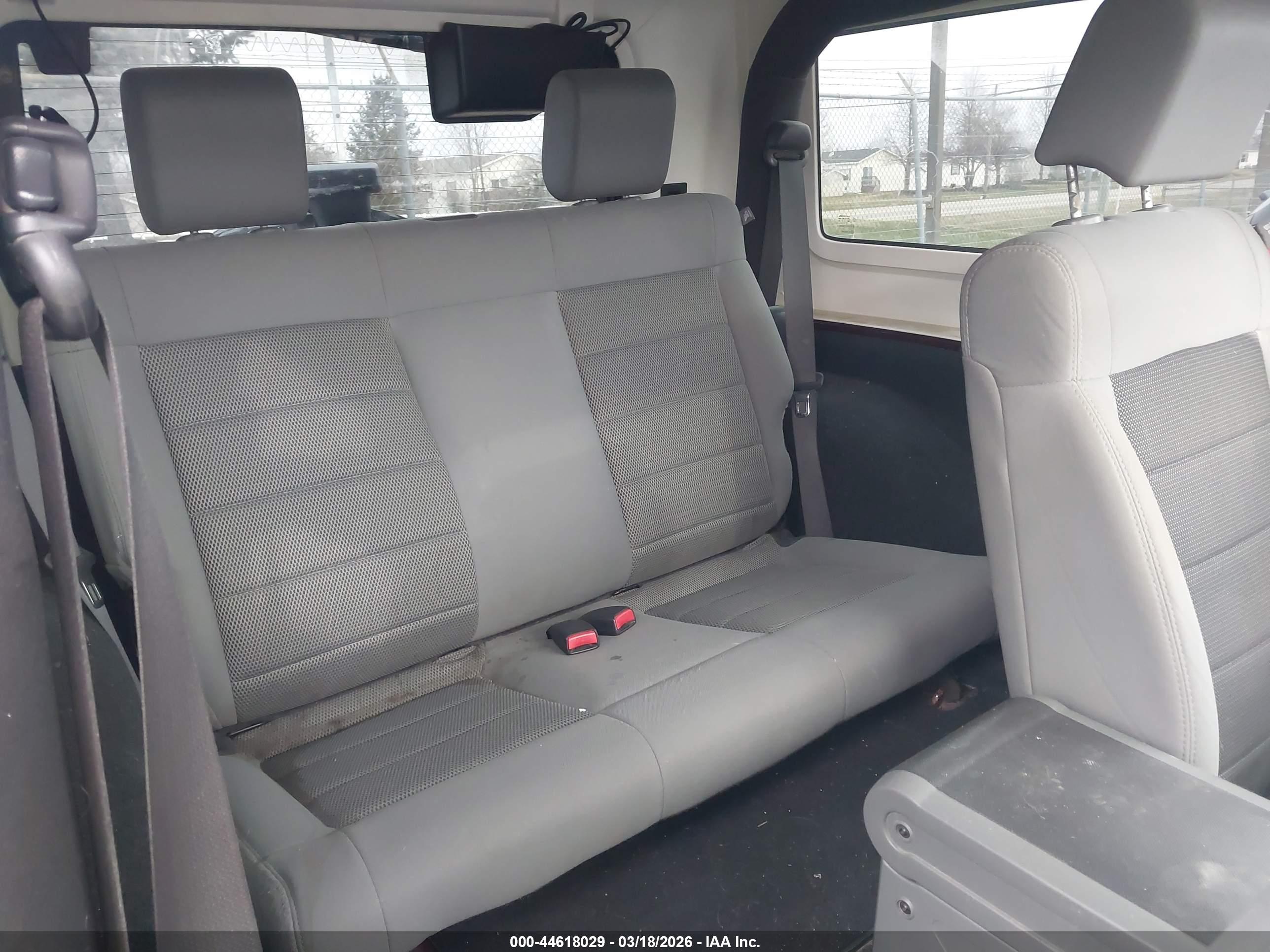 JEEP WRANGLER image 8