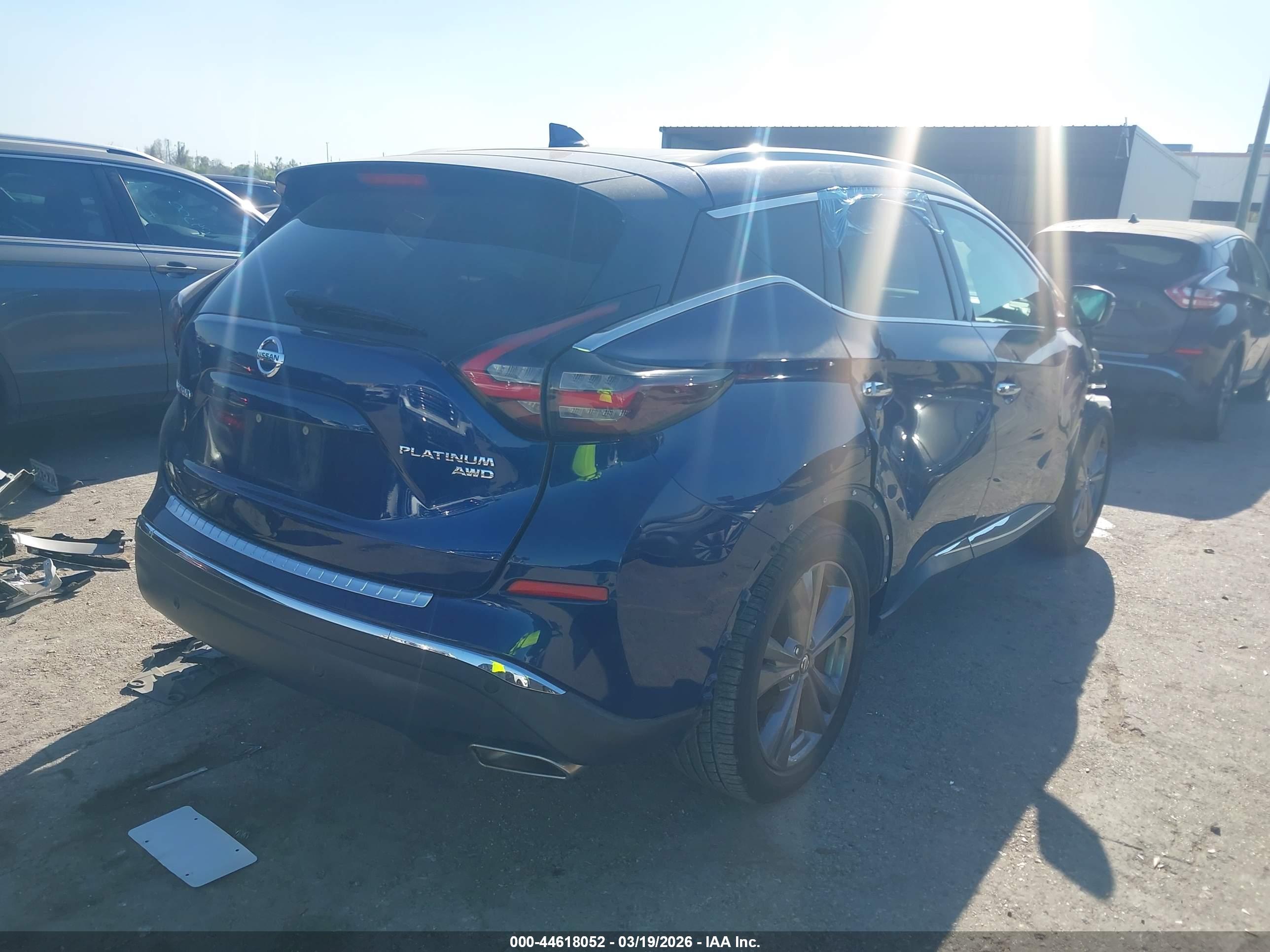 NISSAN MURANO image 4