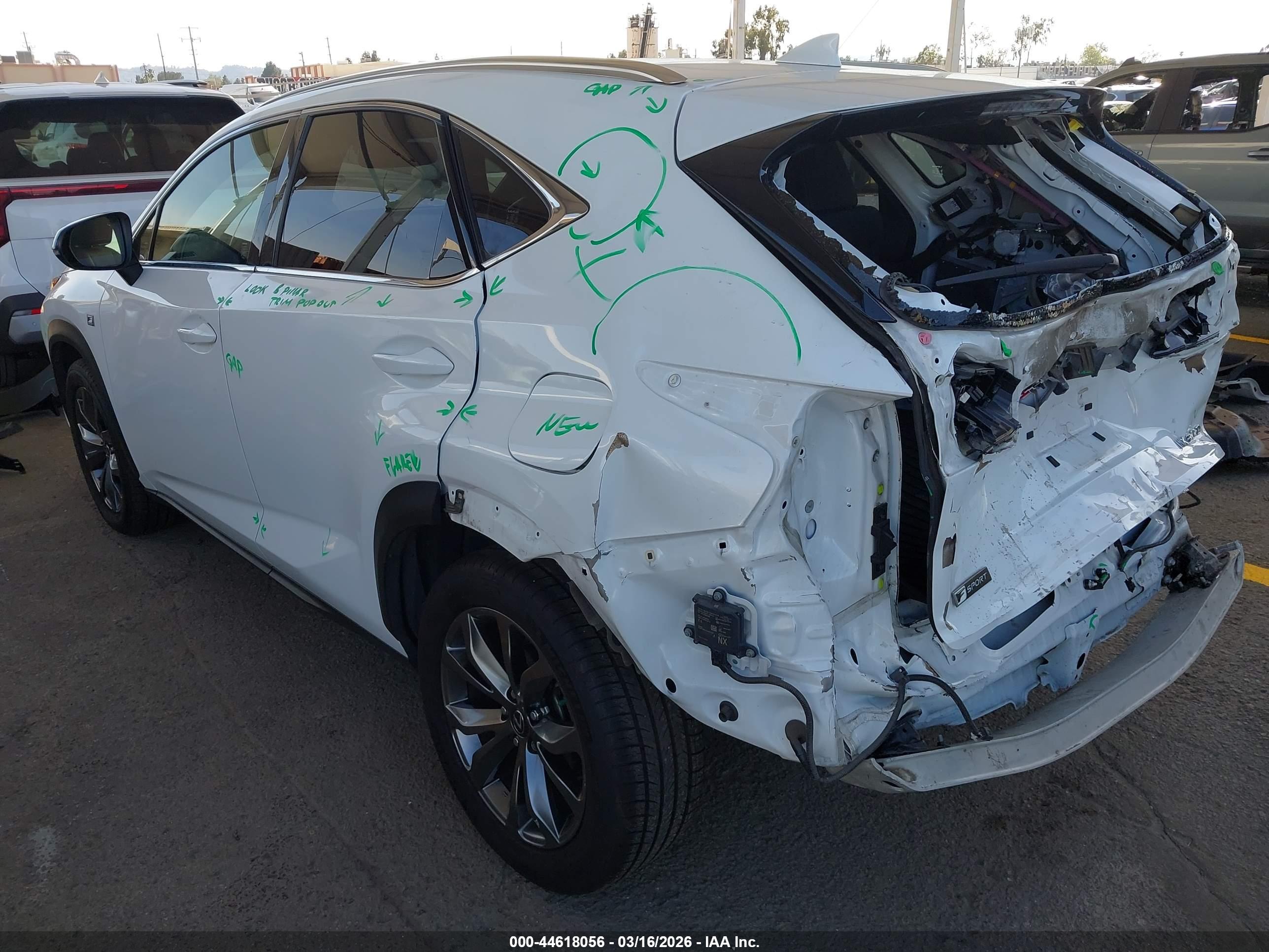 LEXUS NX image 3