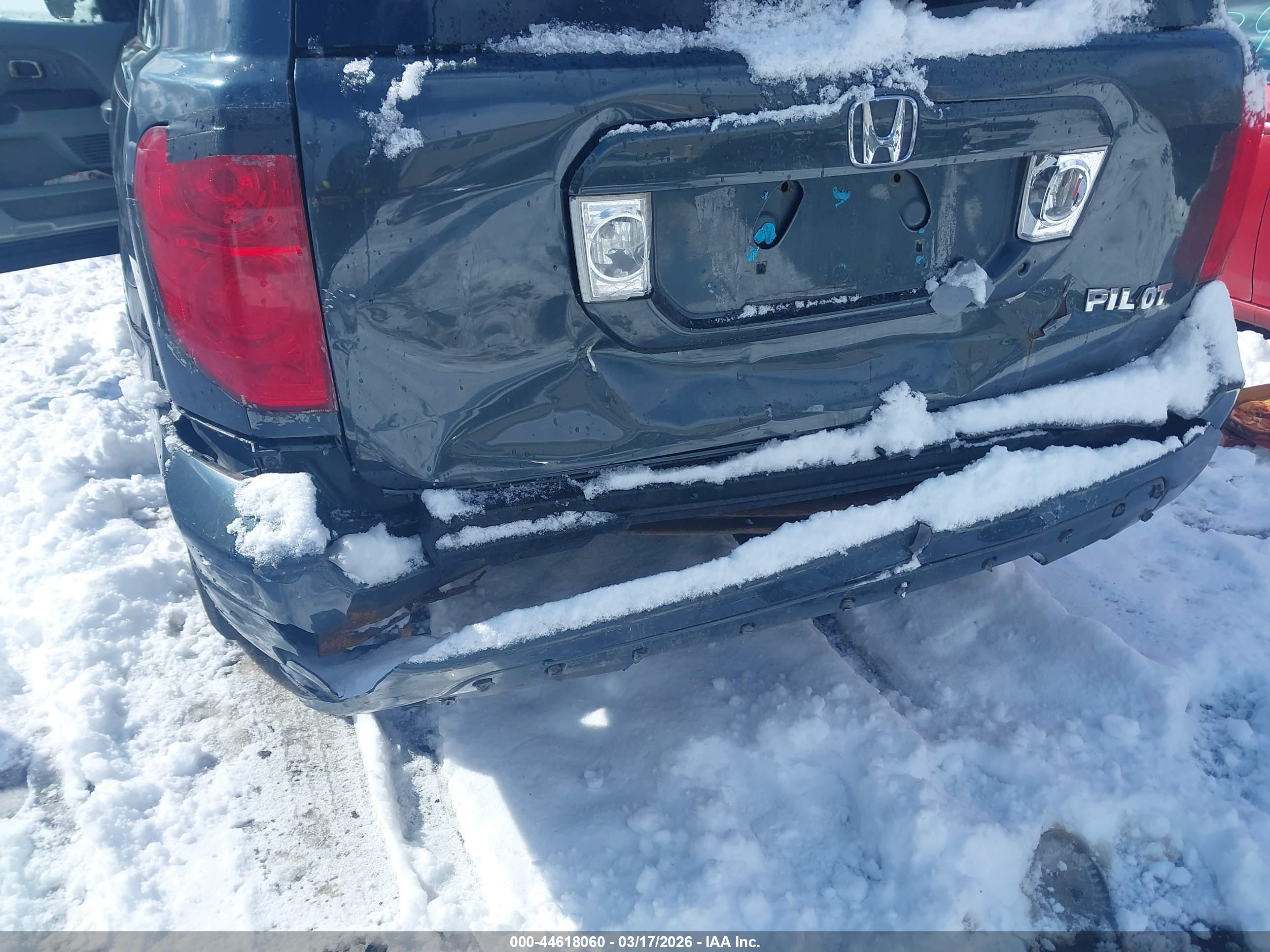 HONDA PILOT image 6