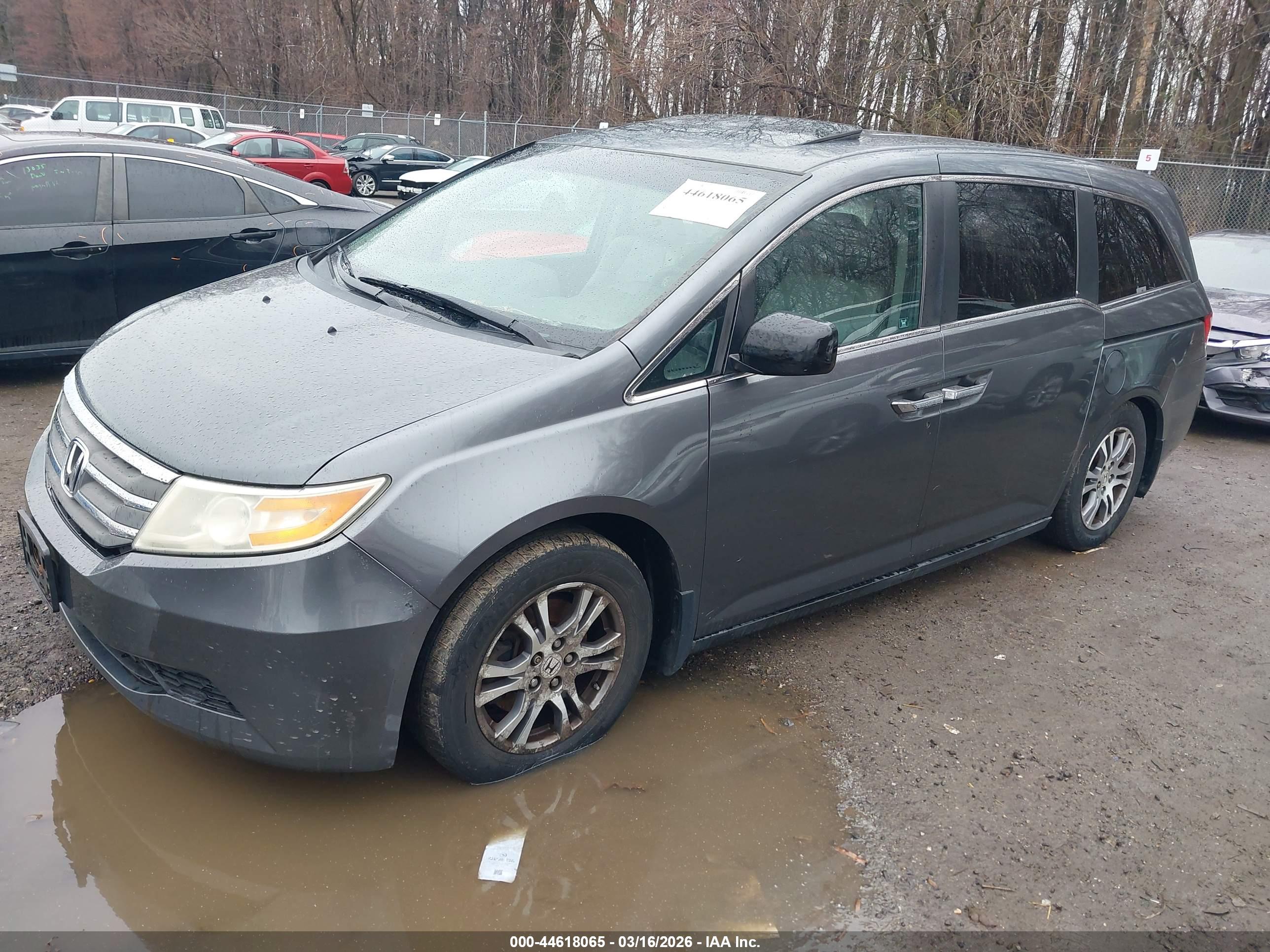 HONDA ODYSSEY image 2