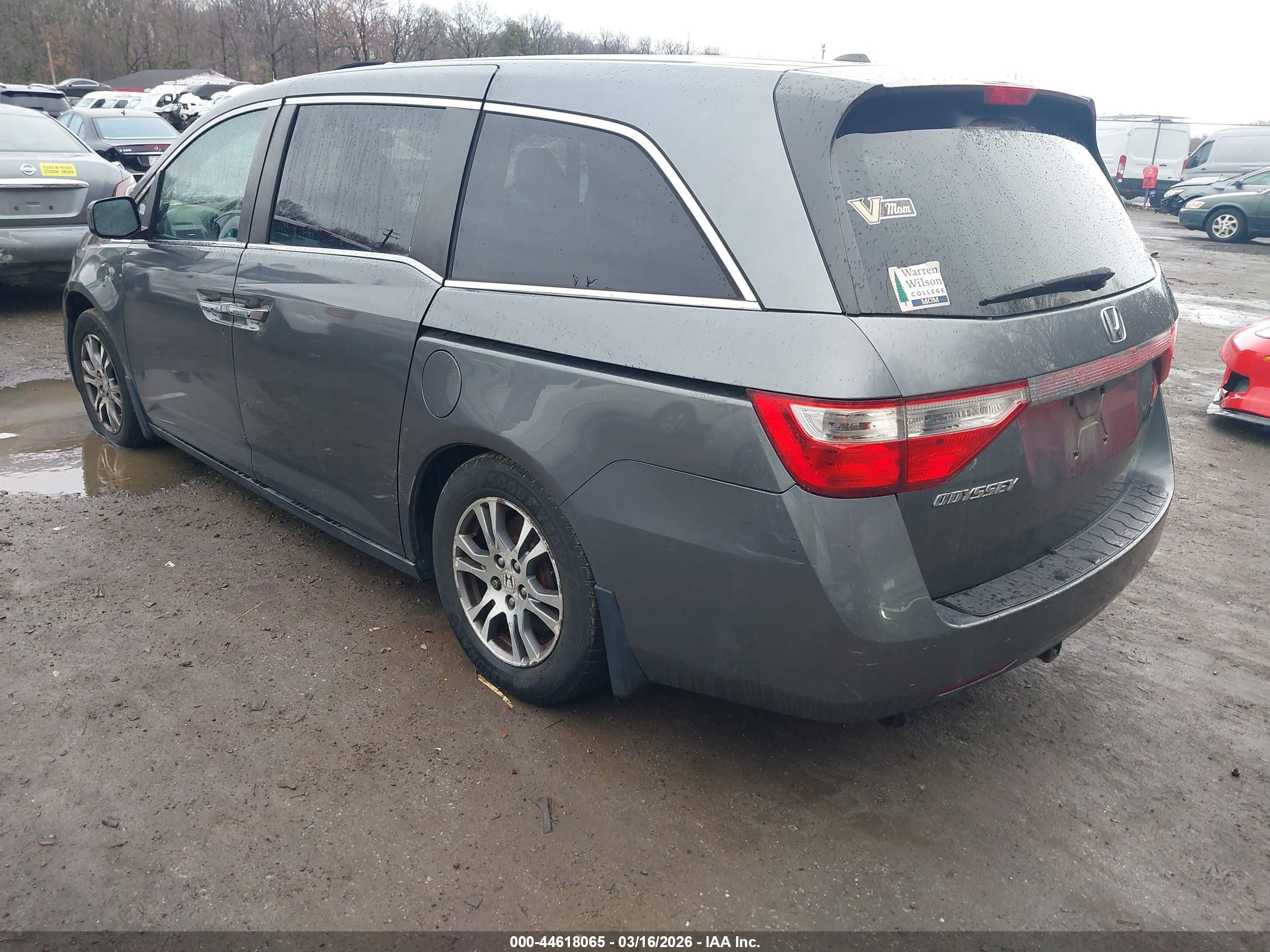 HONDA ODYSSEY image 3