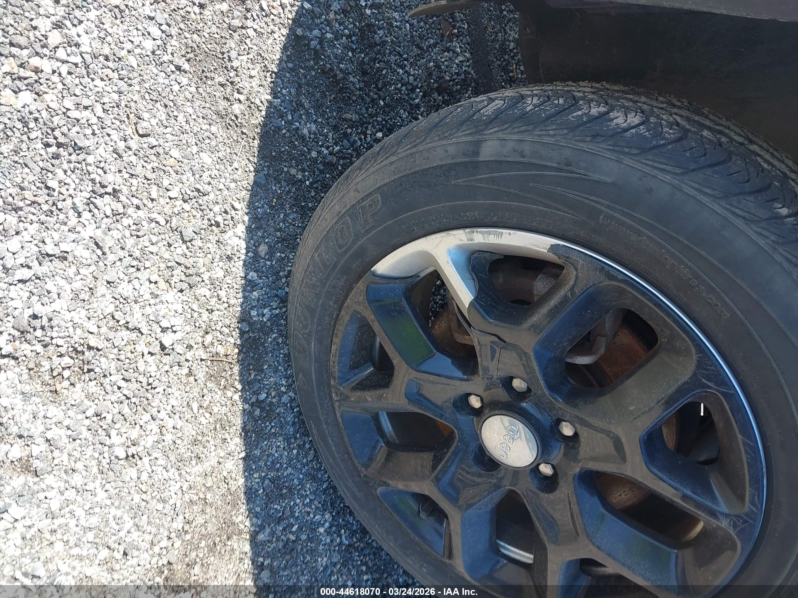 JEEP RENEGADE image 6