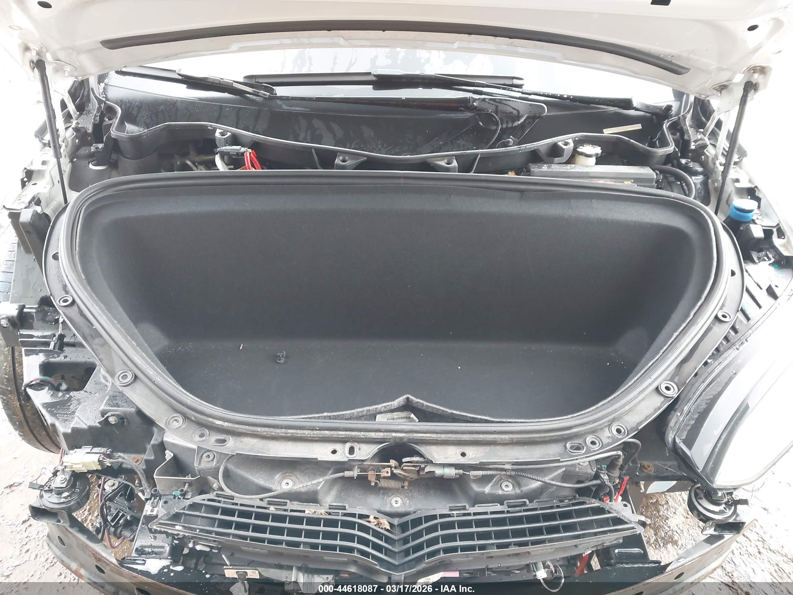 TESLA MODEL image 10