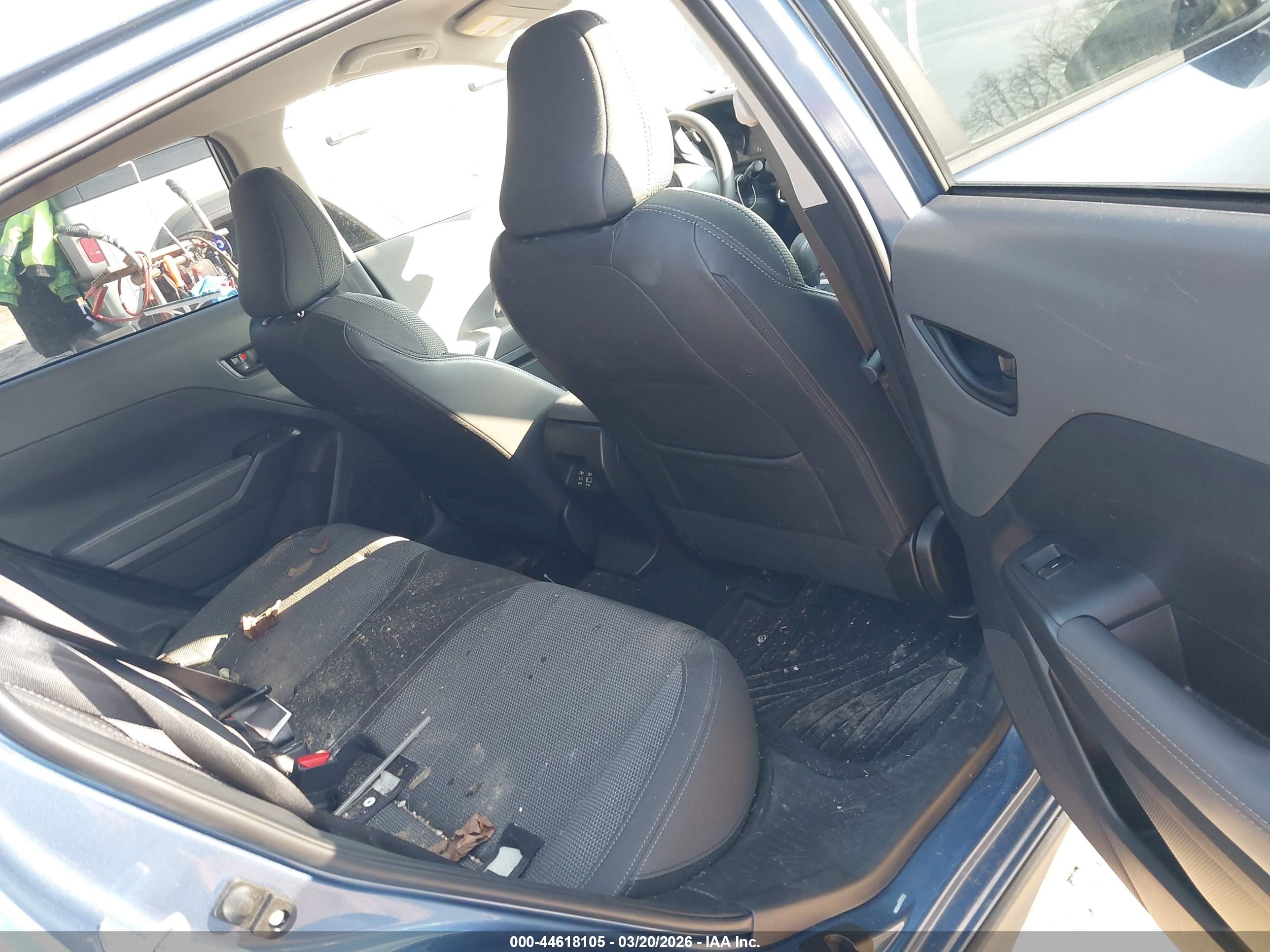 SUBARU CROSSTREK image 8