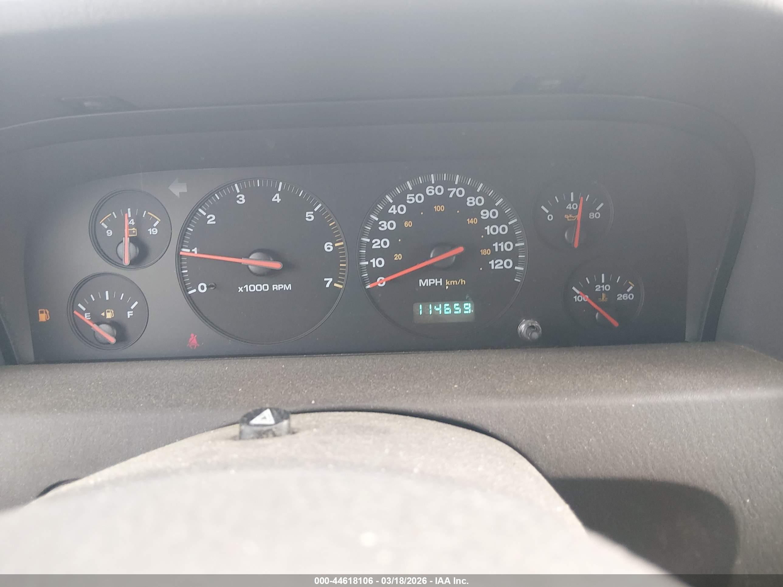 JEEP GRAND image 7