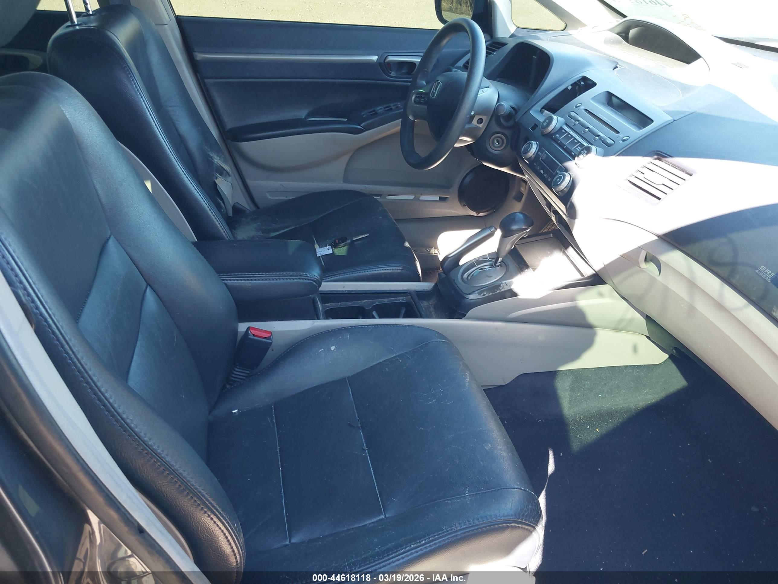 HONDA CIVIC image 5