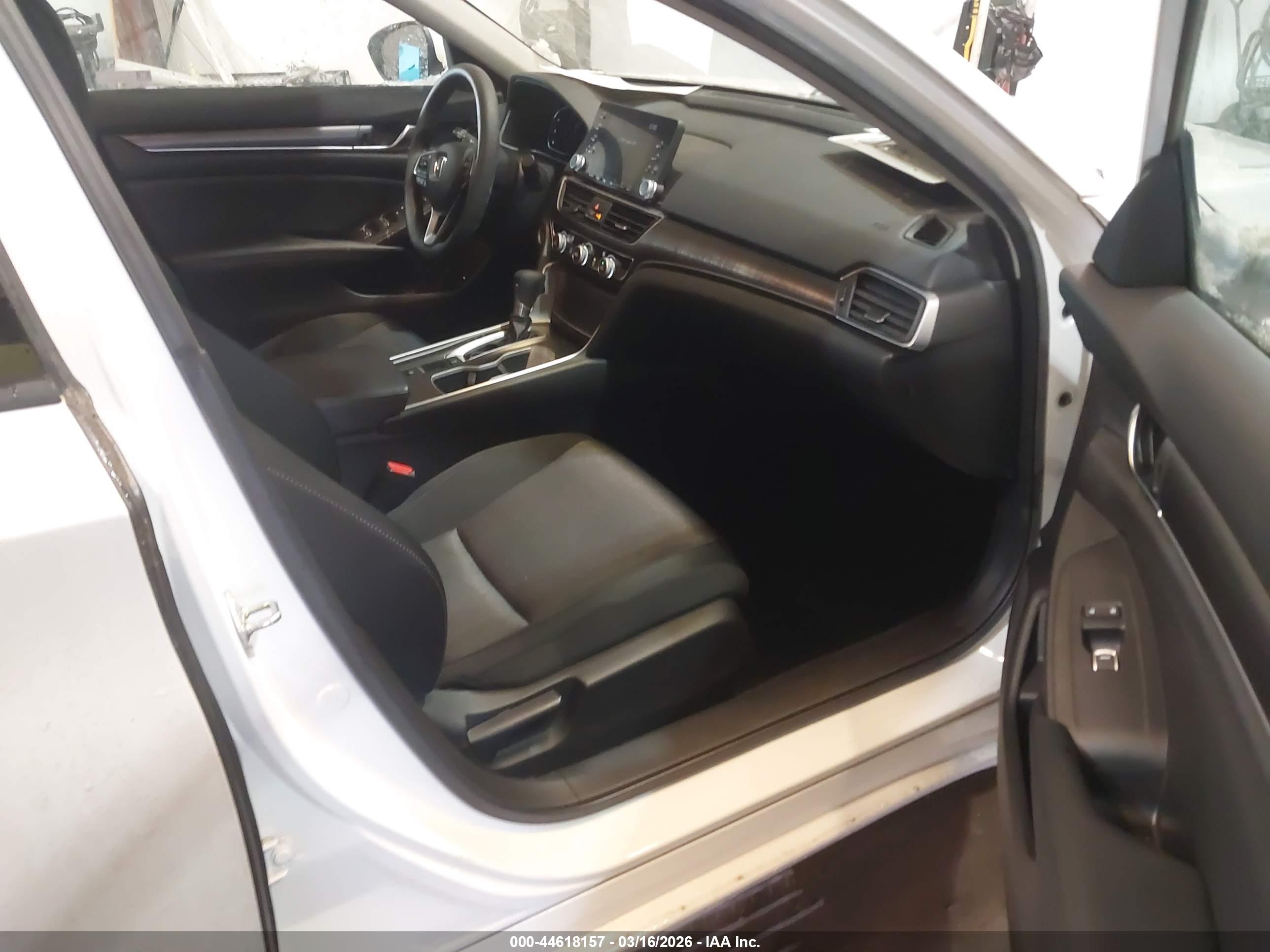 HONDA ACCORD image 5