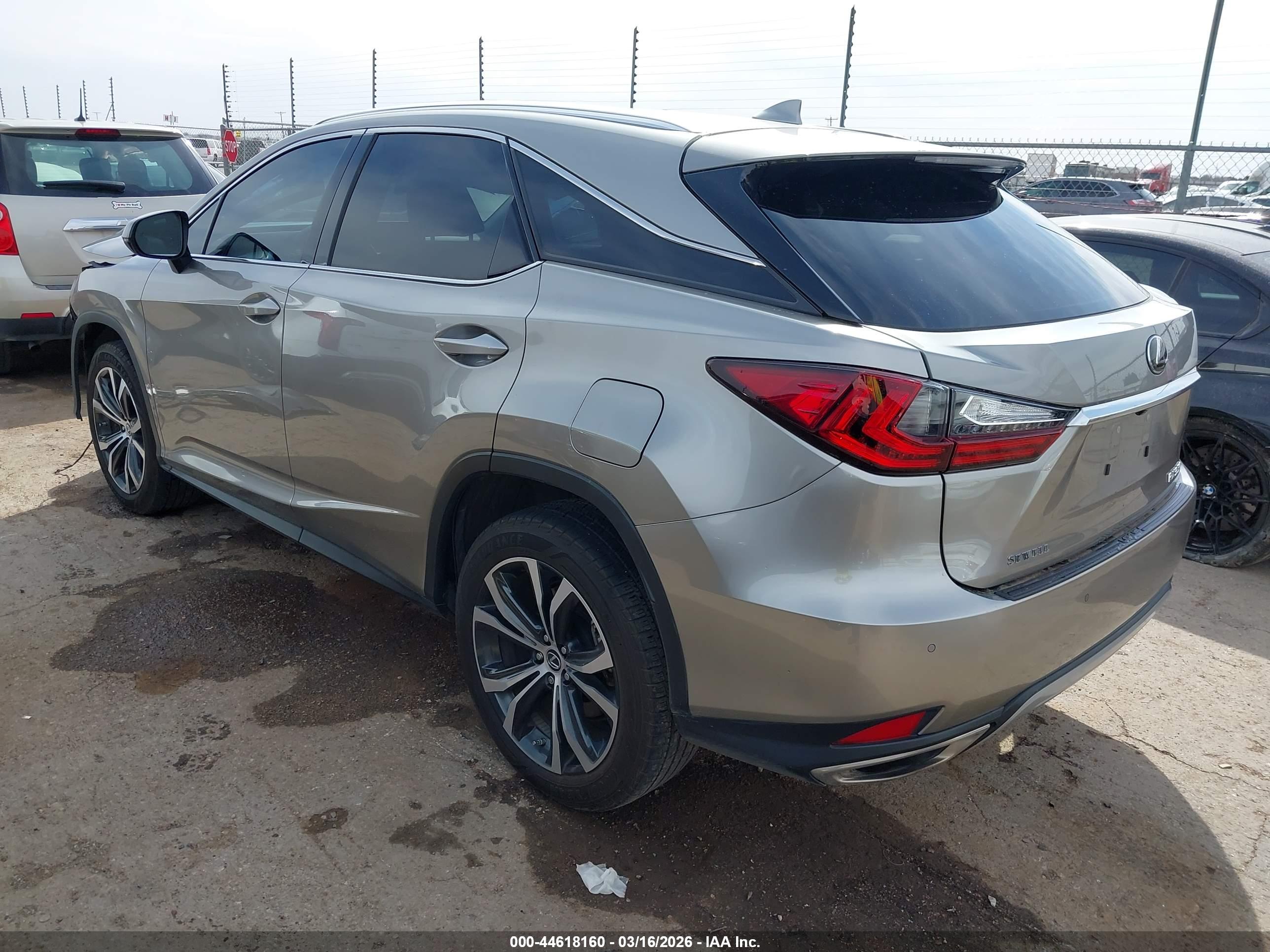 LEXUS RX image 3