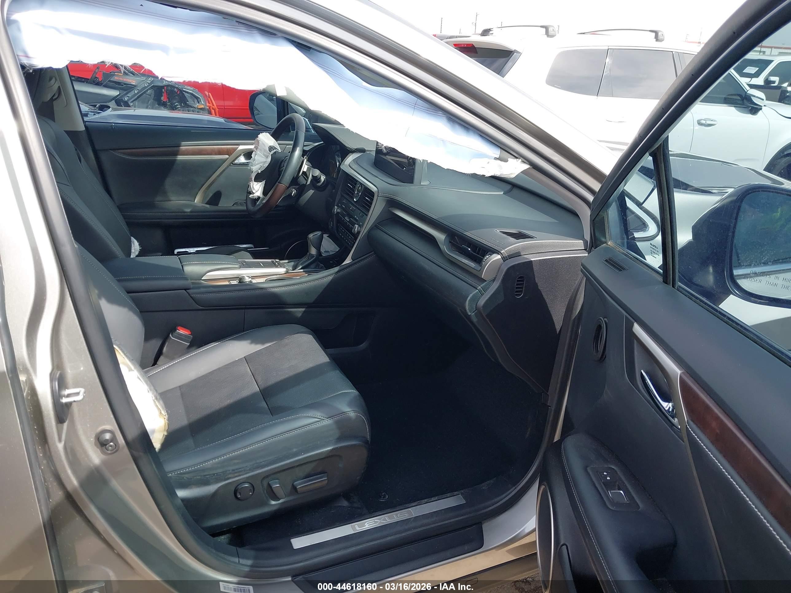 LEXUS RX image 5