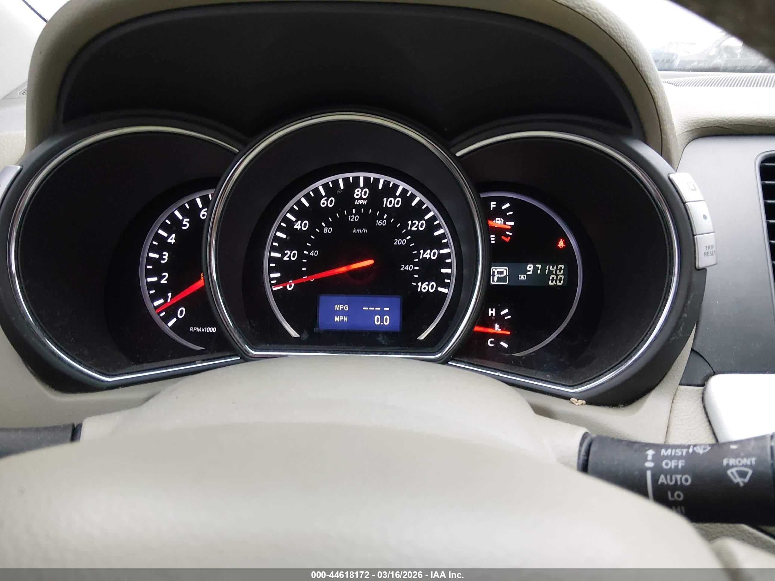 NISSAN MURANO image 7