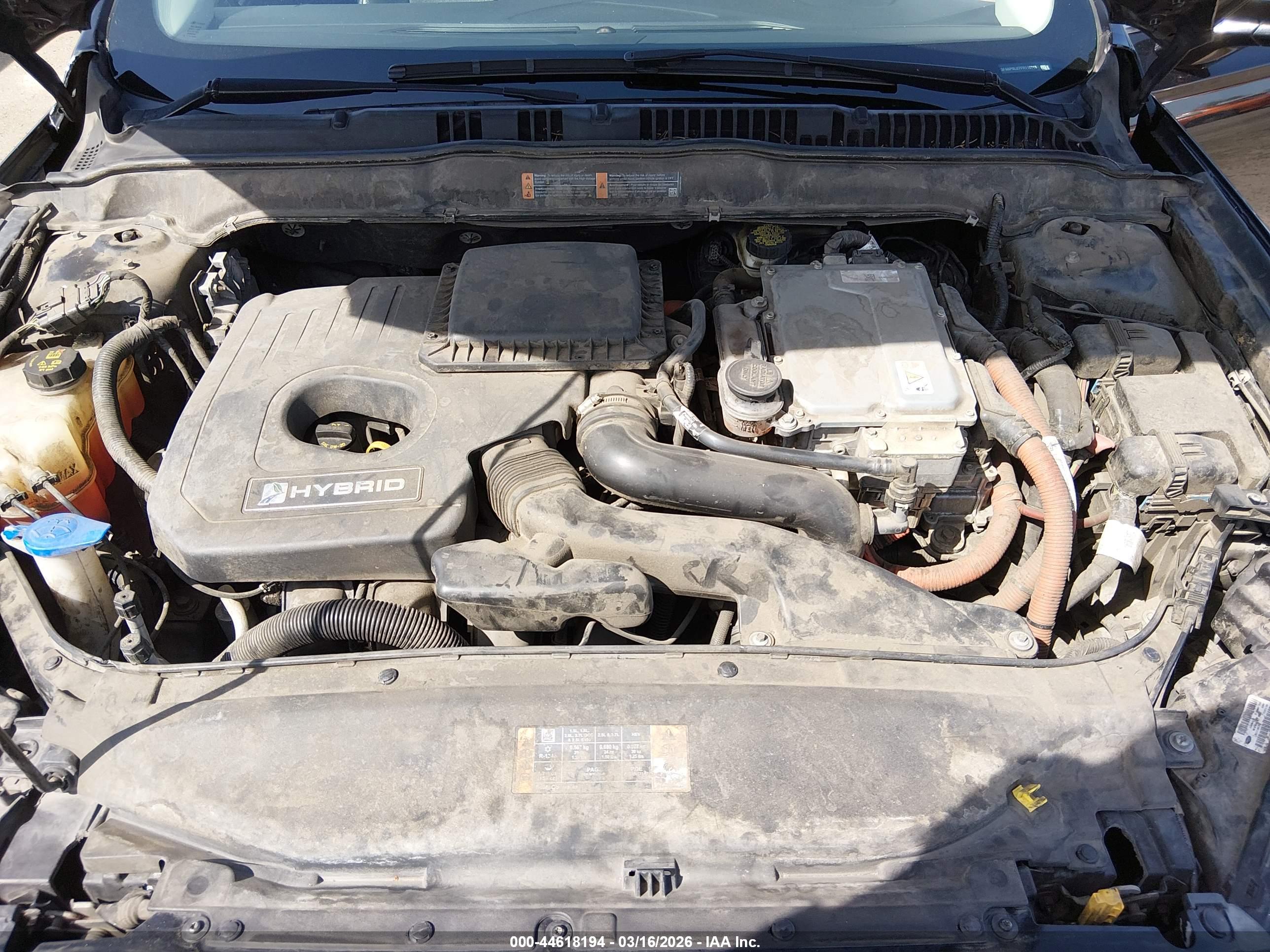 FORD FUSION image 10