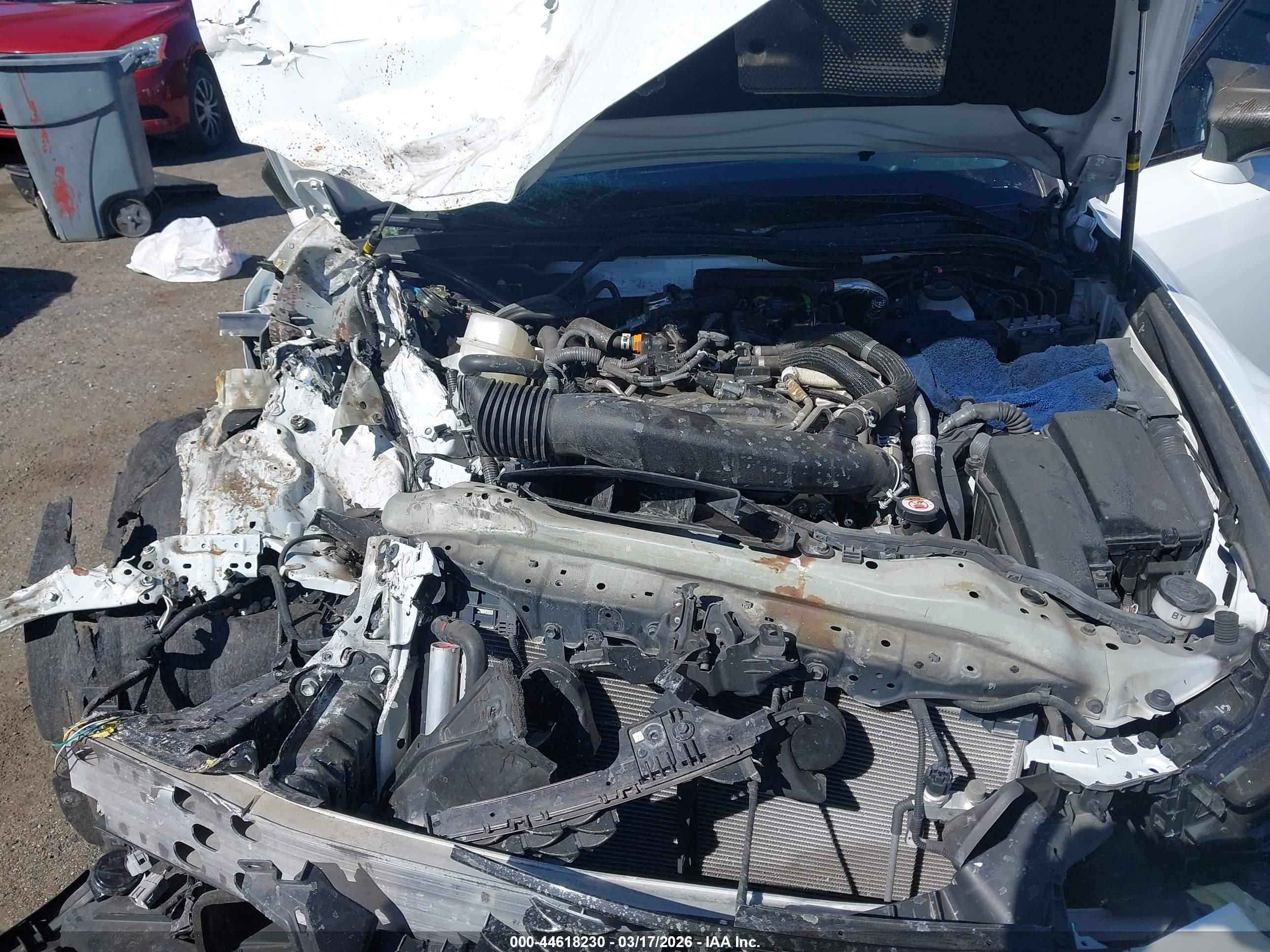 LEXUS IS image 10