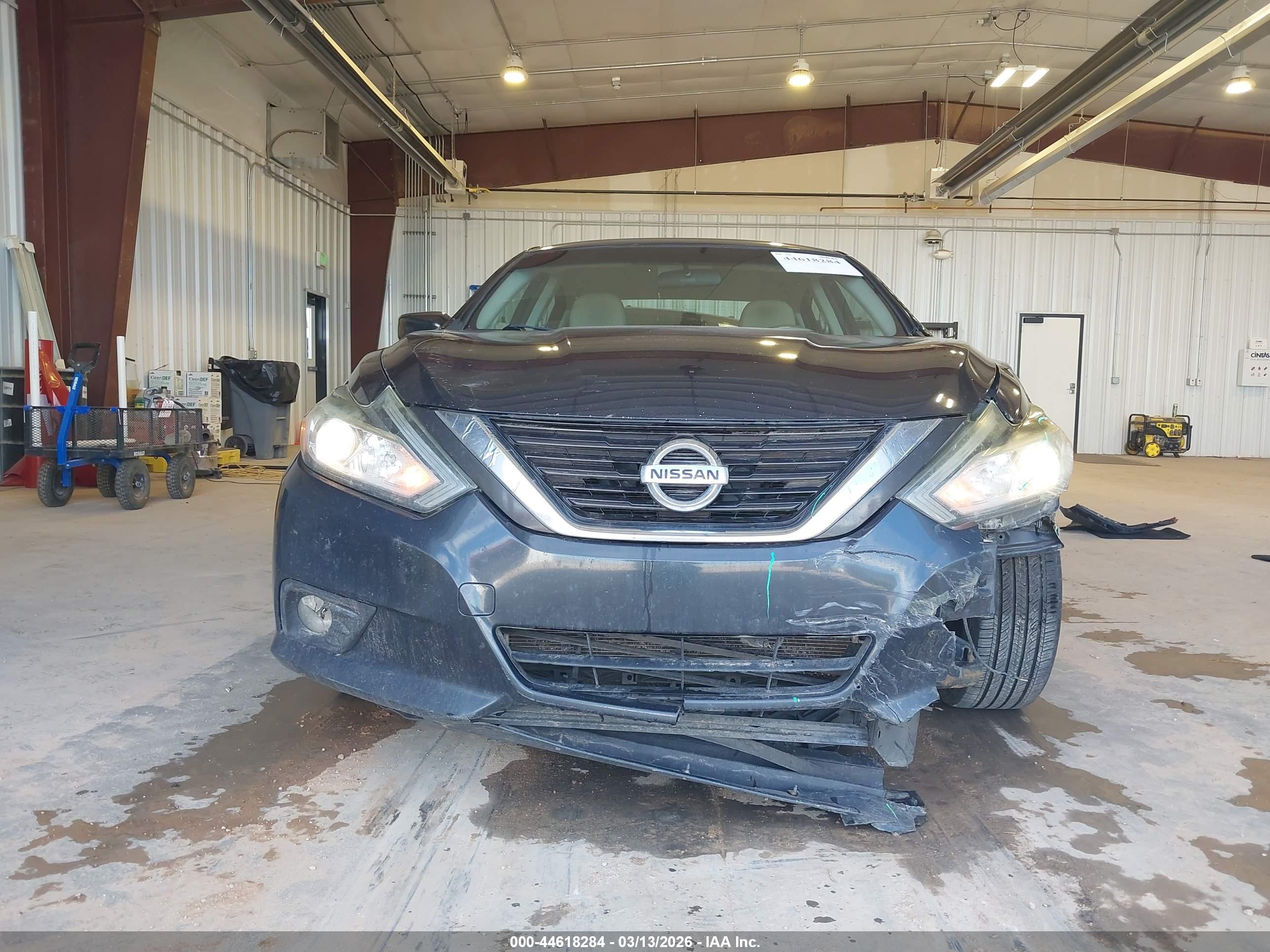 NISSAN ALTIMA image 6