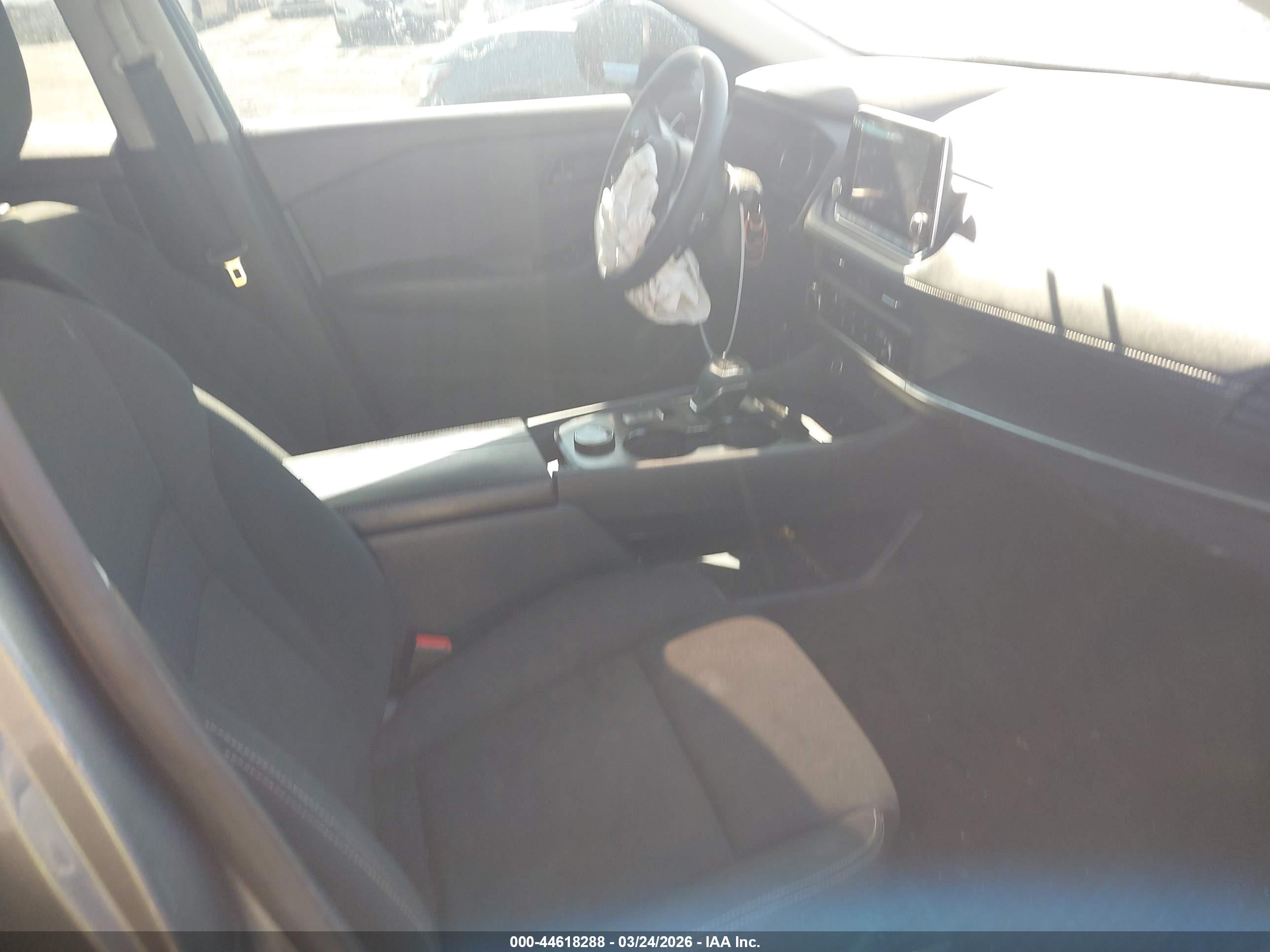 NISSAN ROGUE image 5