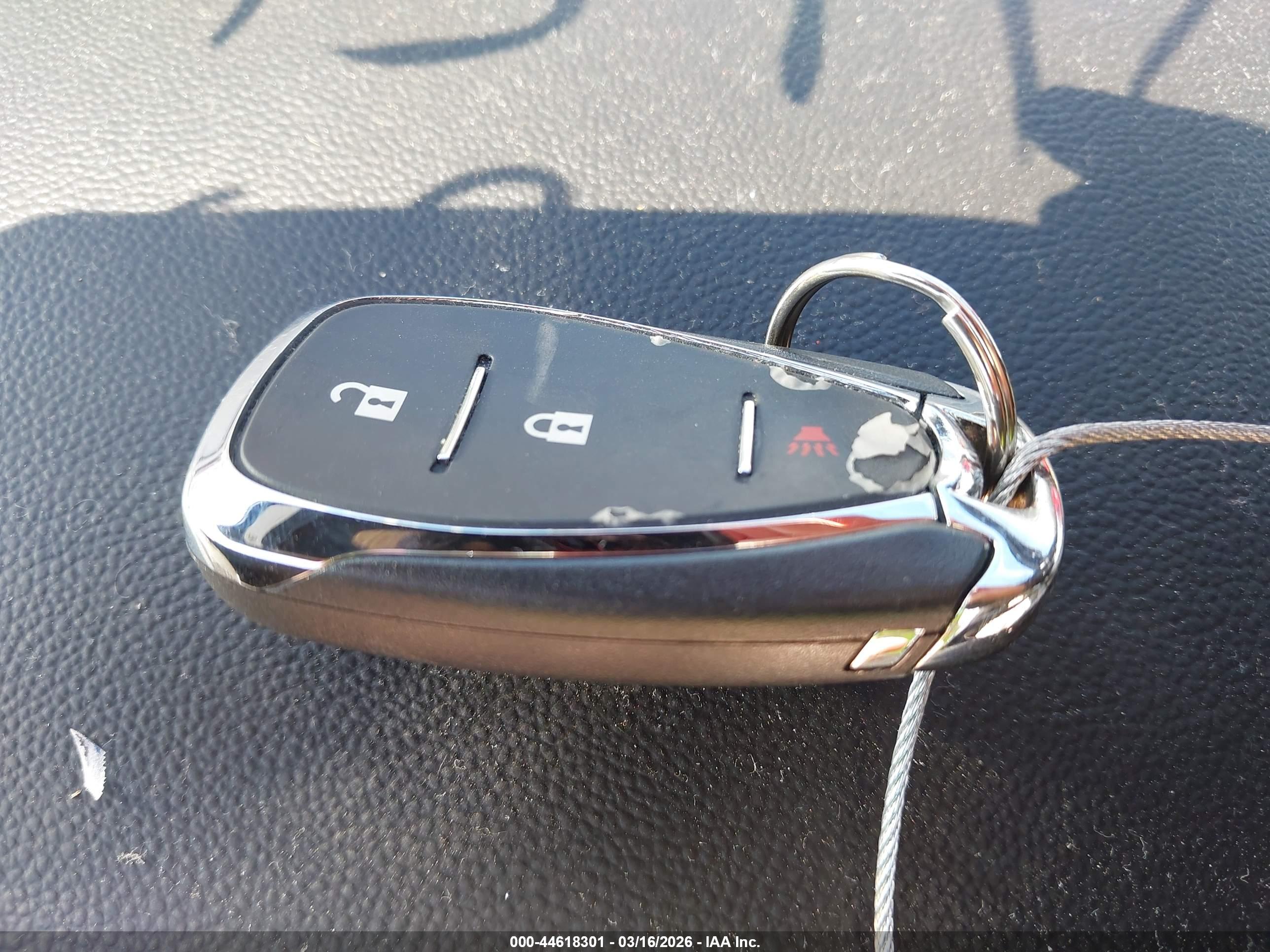 CHEVROLET TRAVERSE image 11
