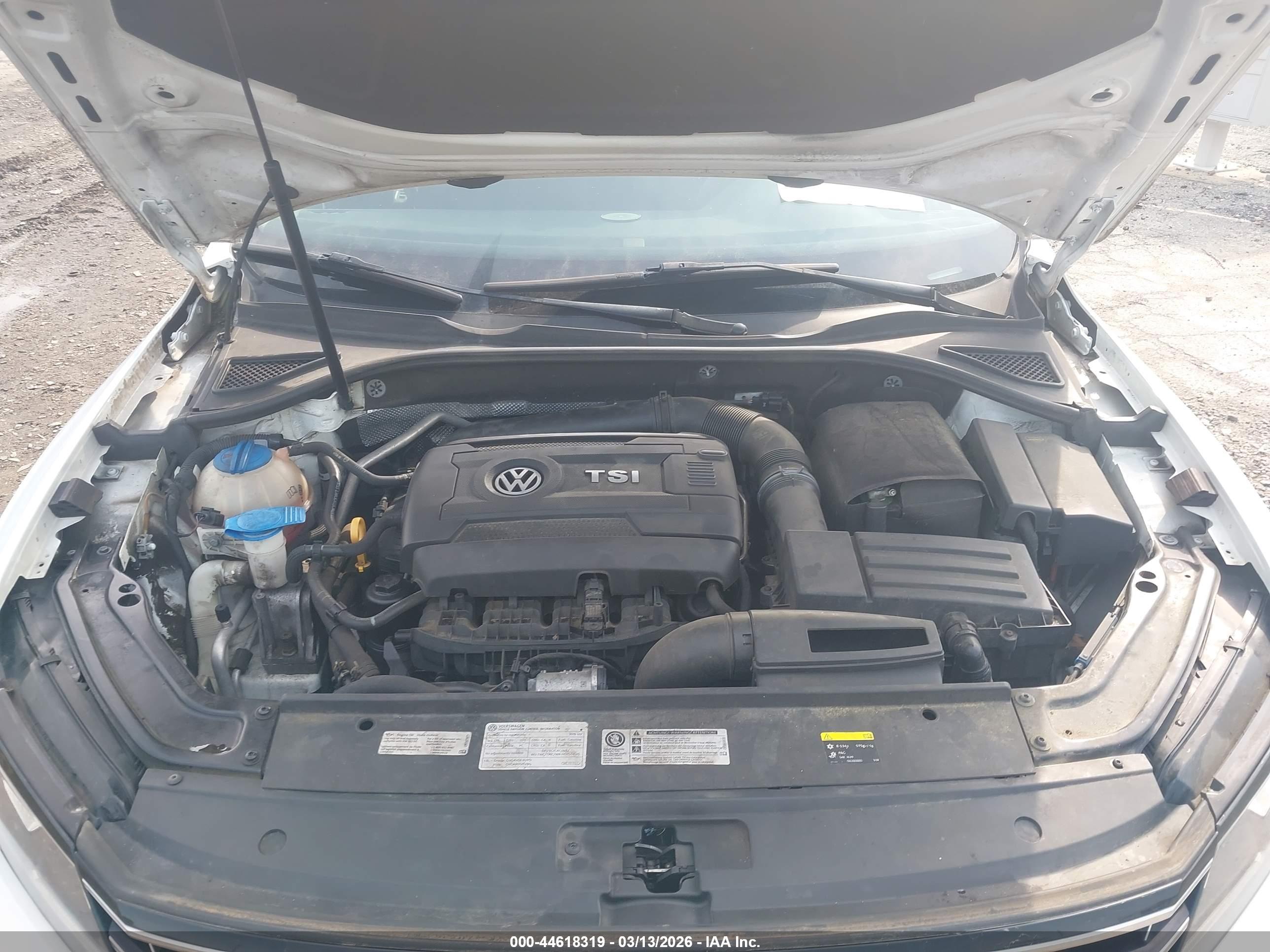VOLKSWAGEN PASSAT image 10