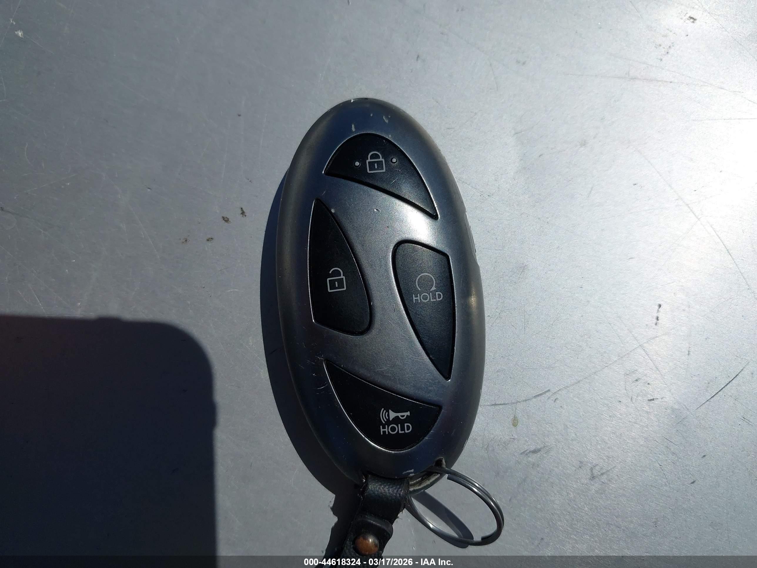 HYUNDAI ELANTRA image 11