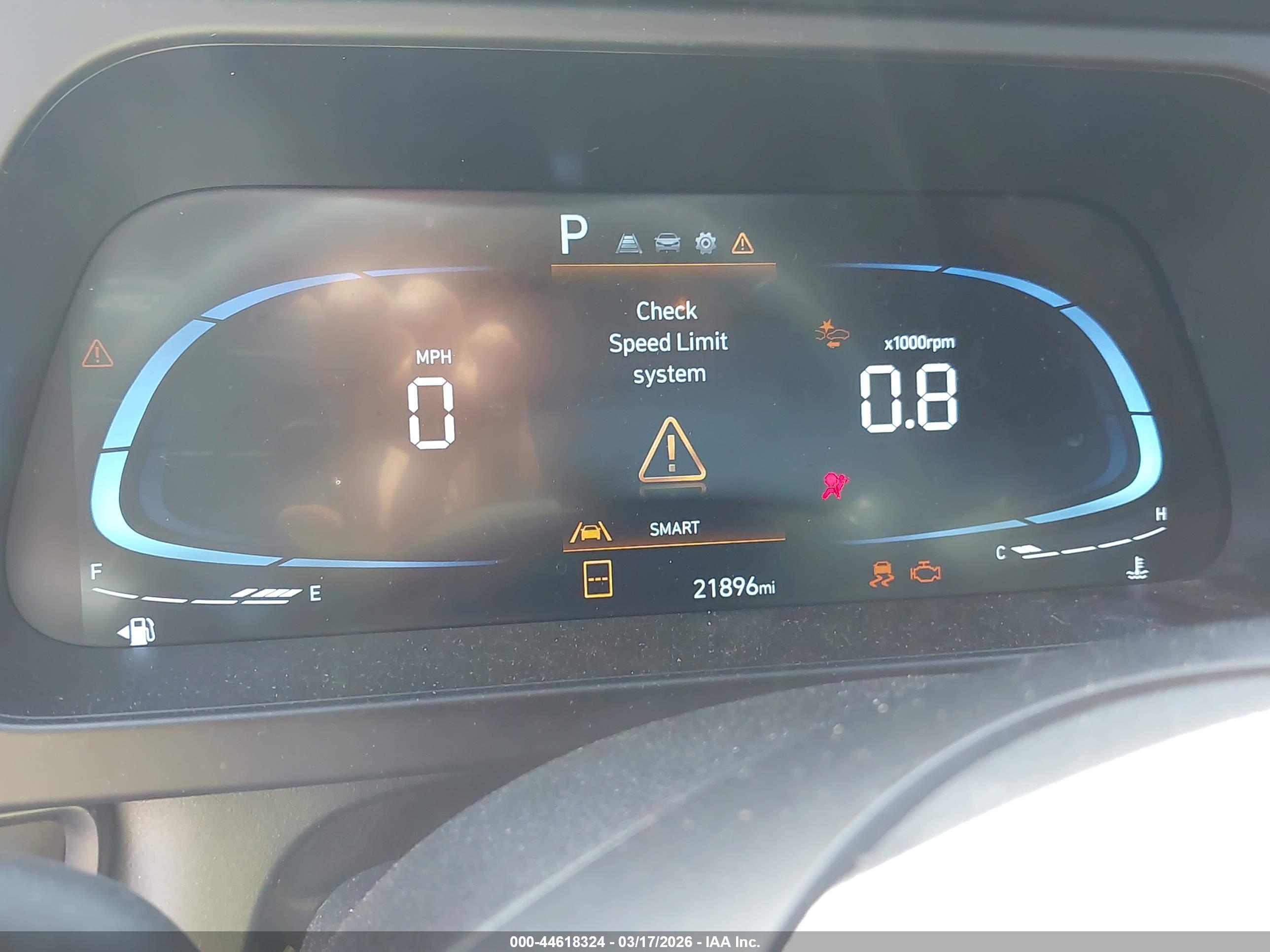 HYUNDAI ELANTRA image 7