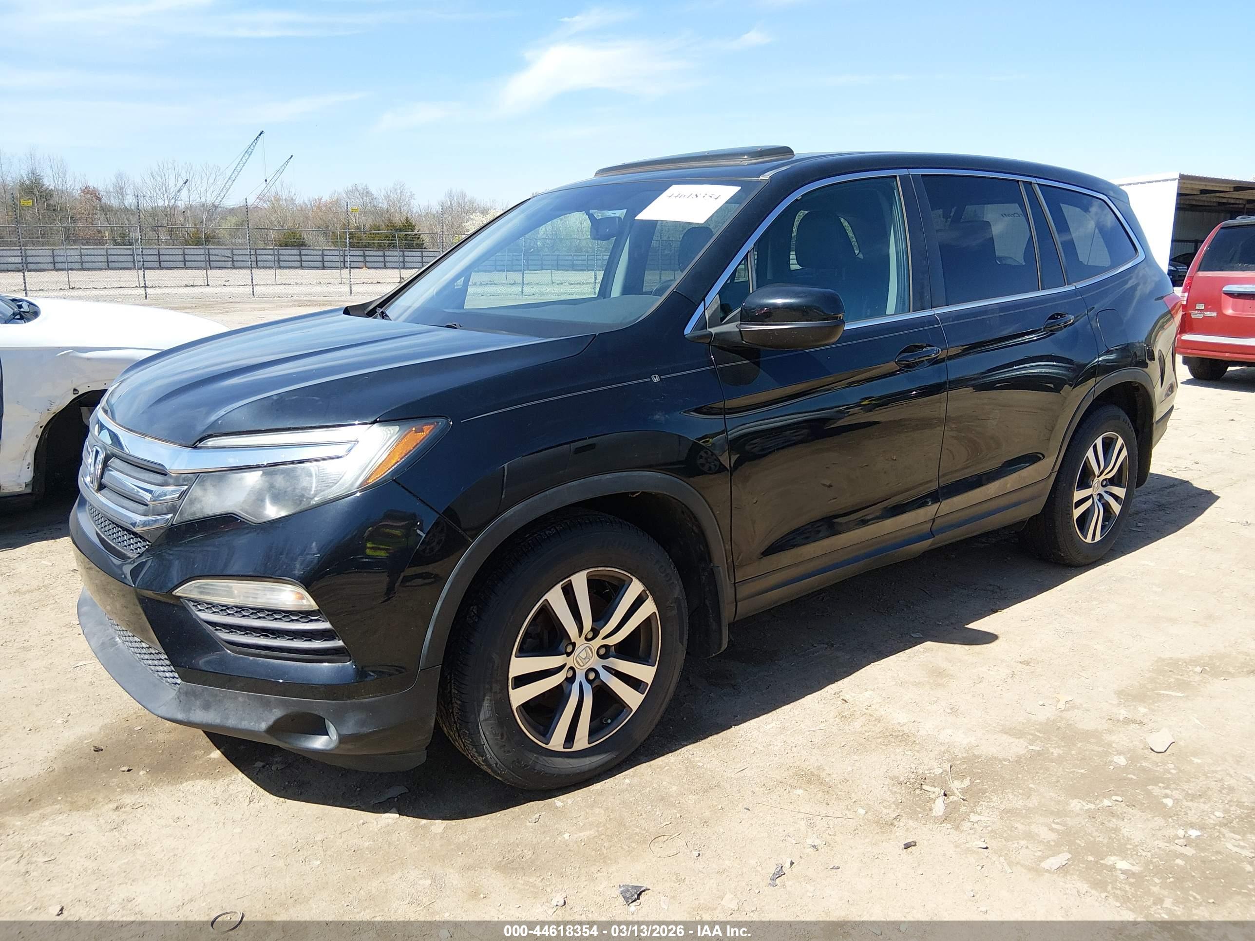 HONDA PILOT image 2
