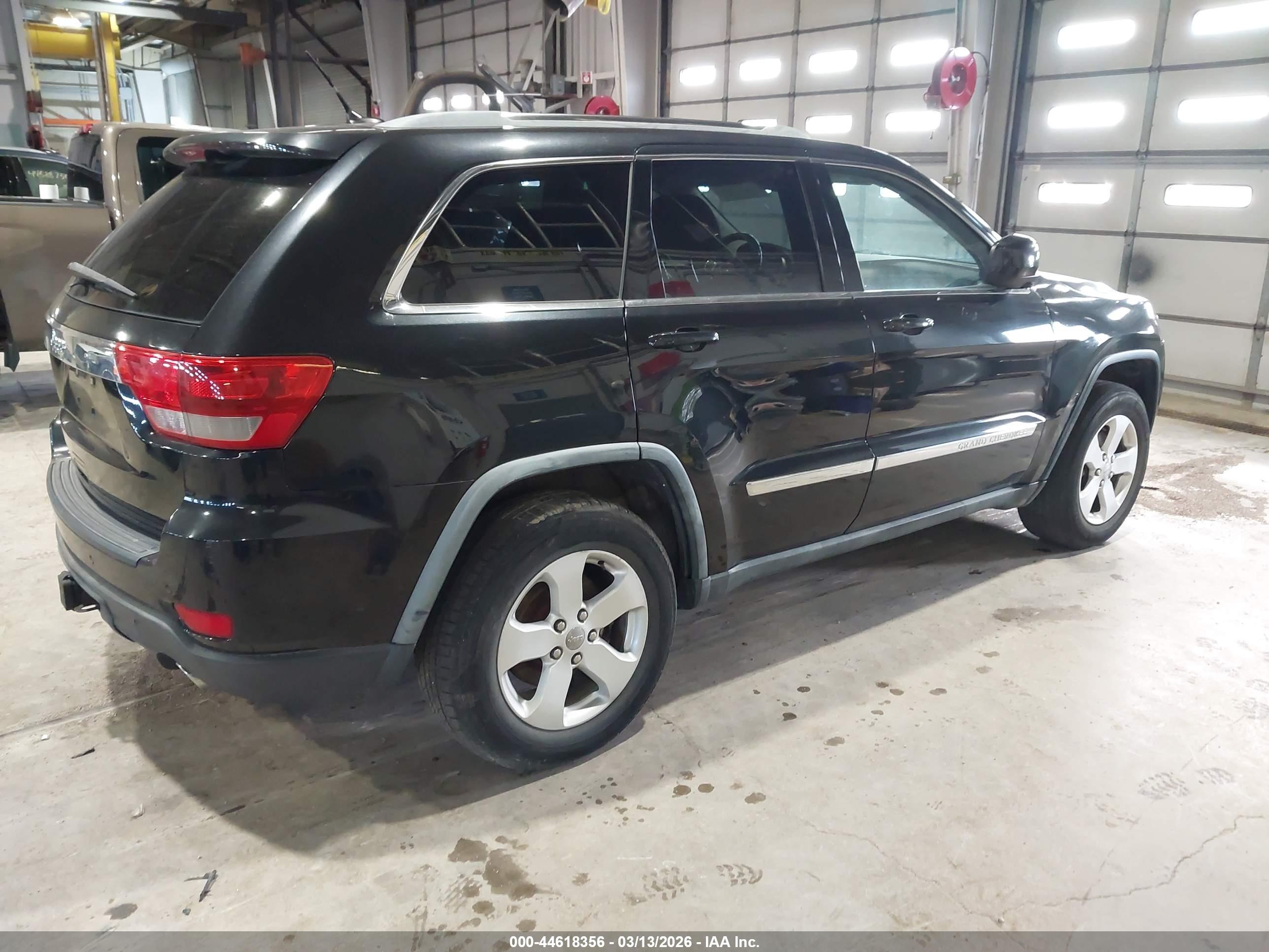 JEEP GRAND image 4