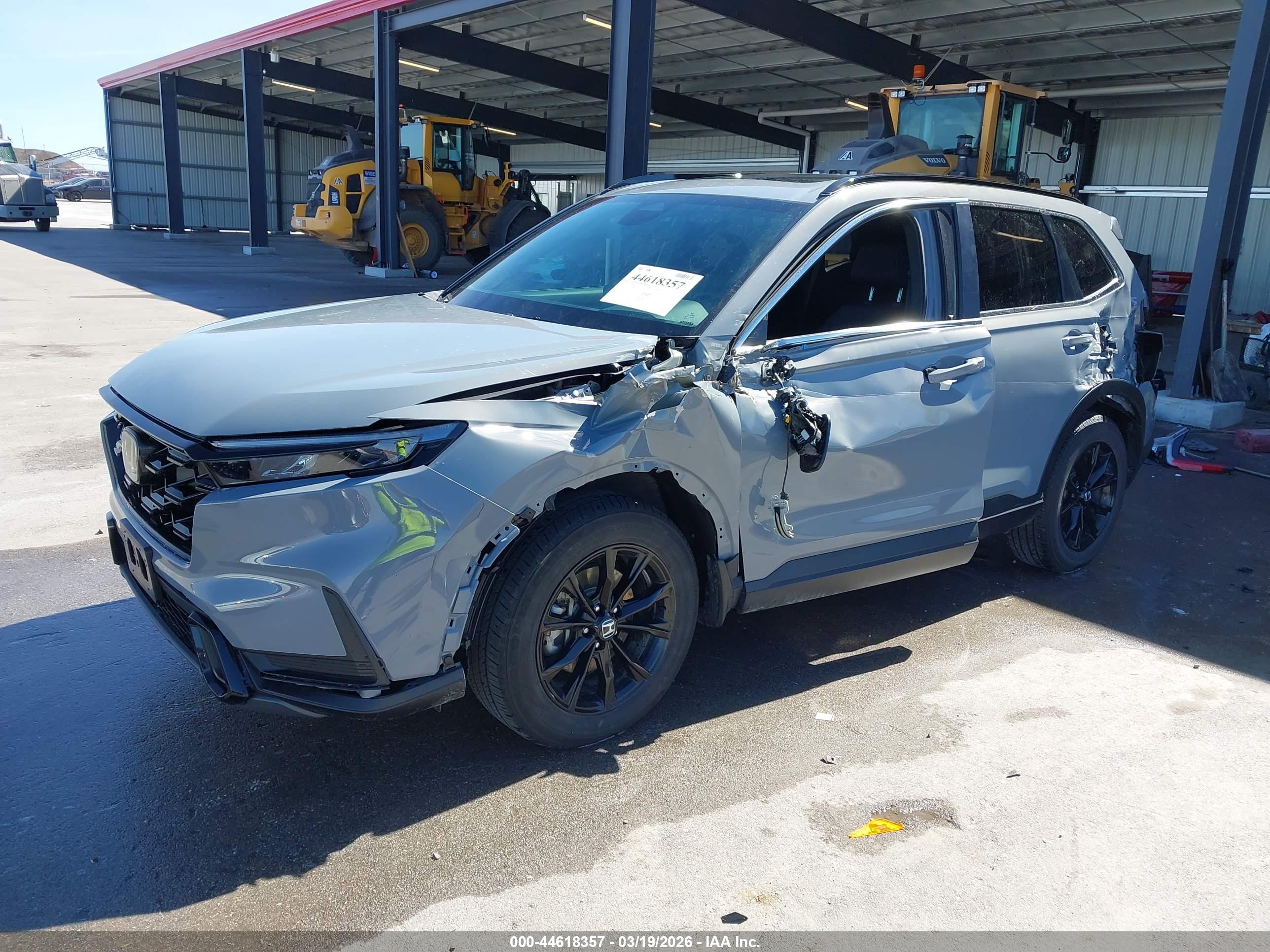 HONDA CR-V image 2