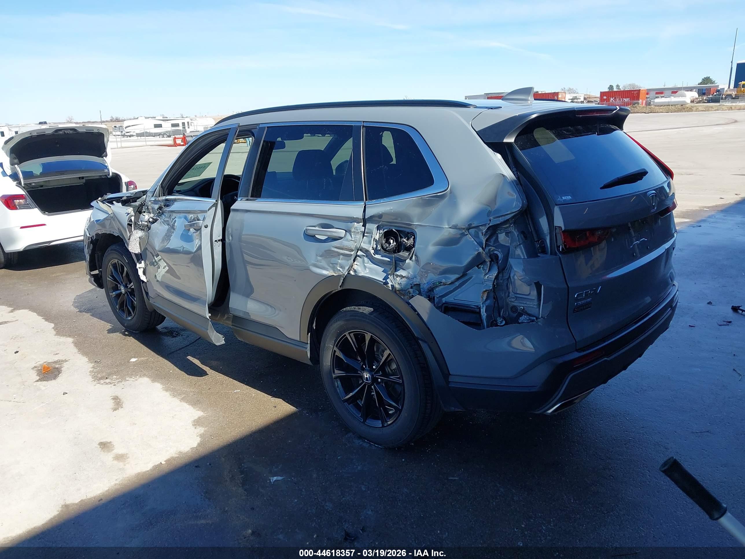 HONDA CR-V image 3
