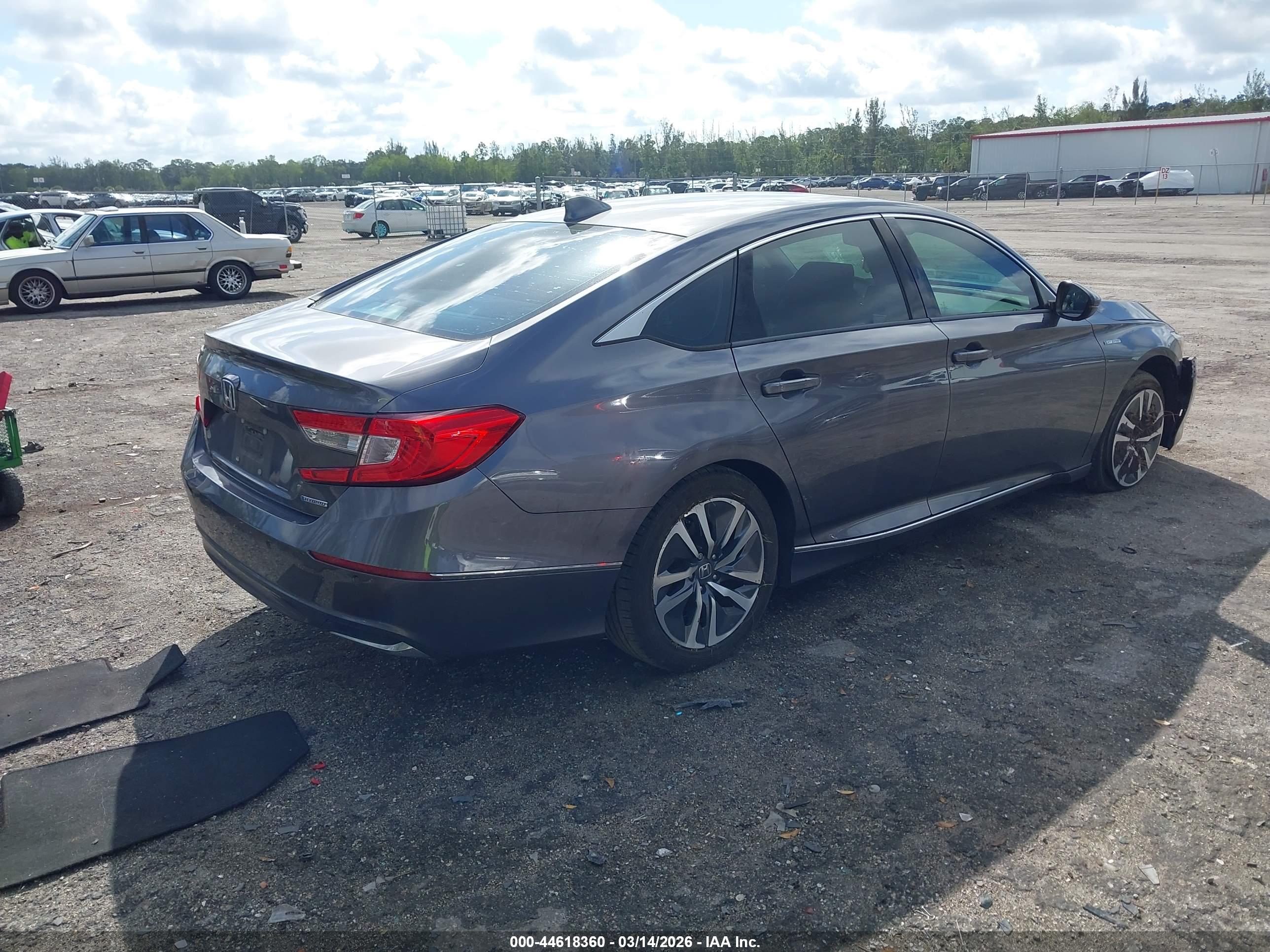 HONDA ACCORD image 4