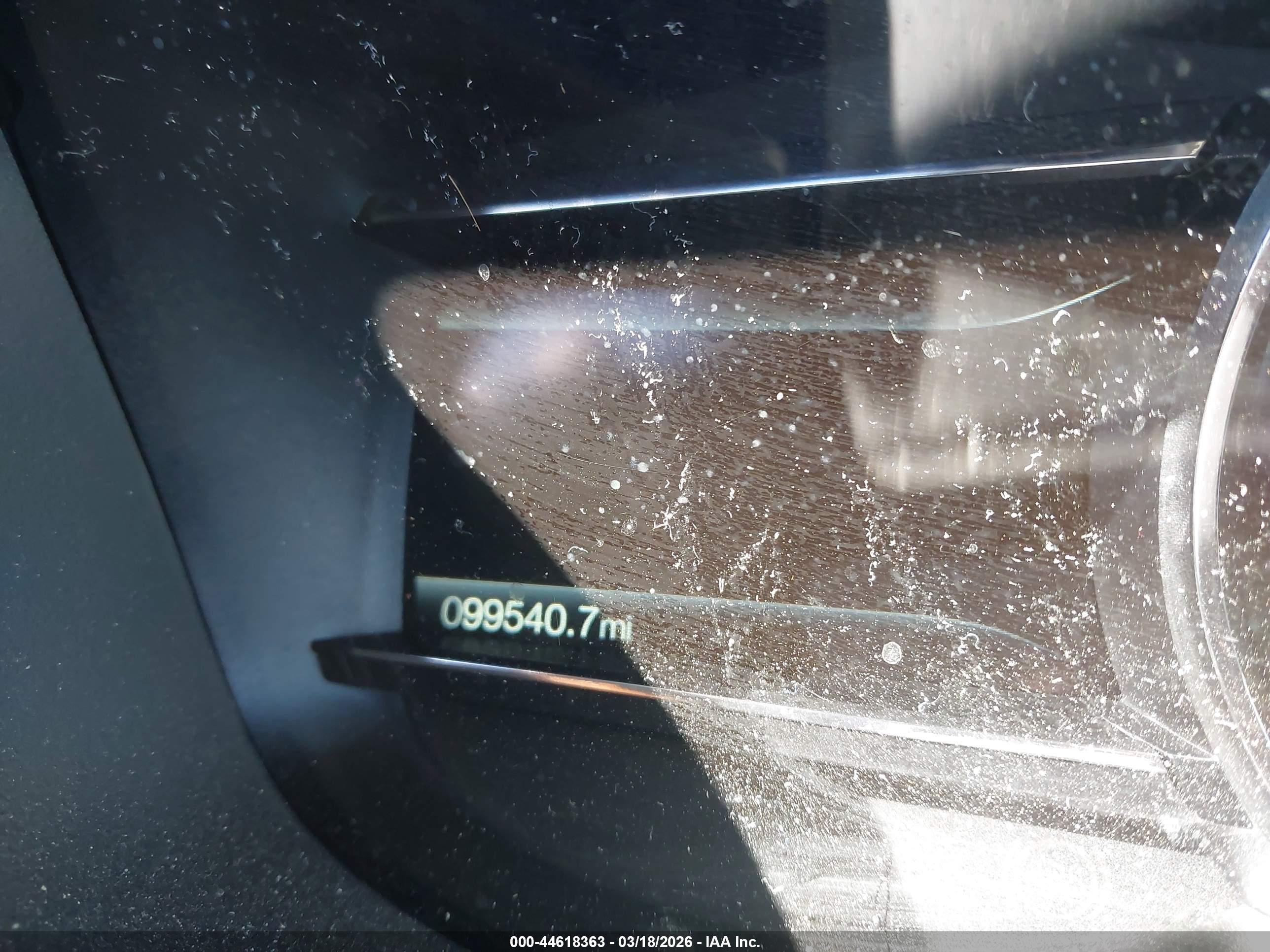 FORD EXPLORER image 7