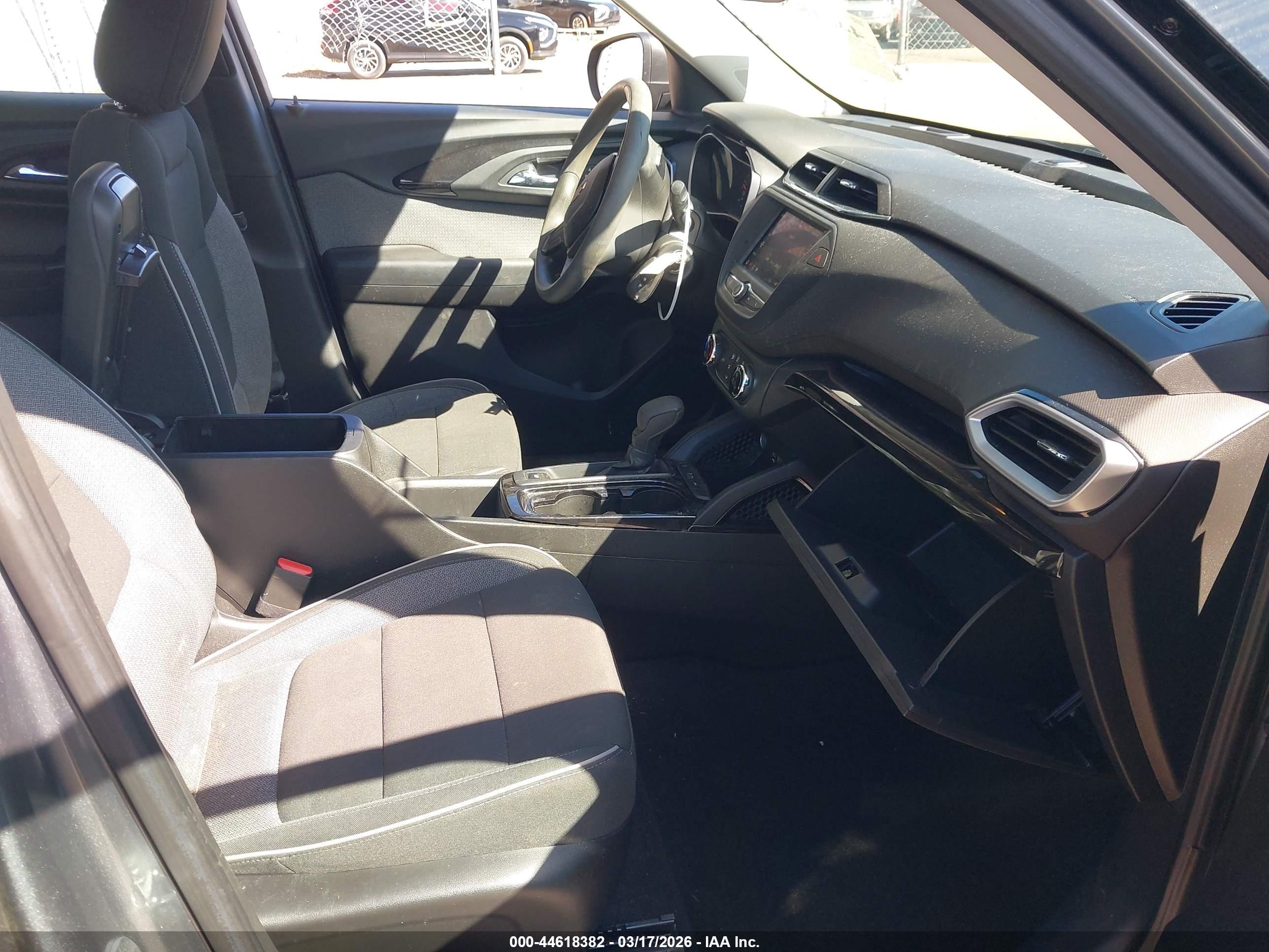 CHEVROLET TRAILBLAZER image 5