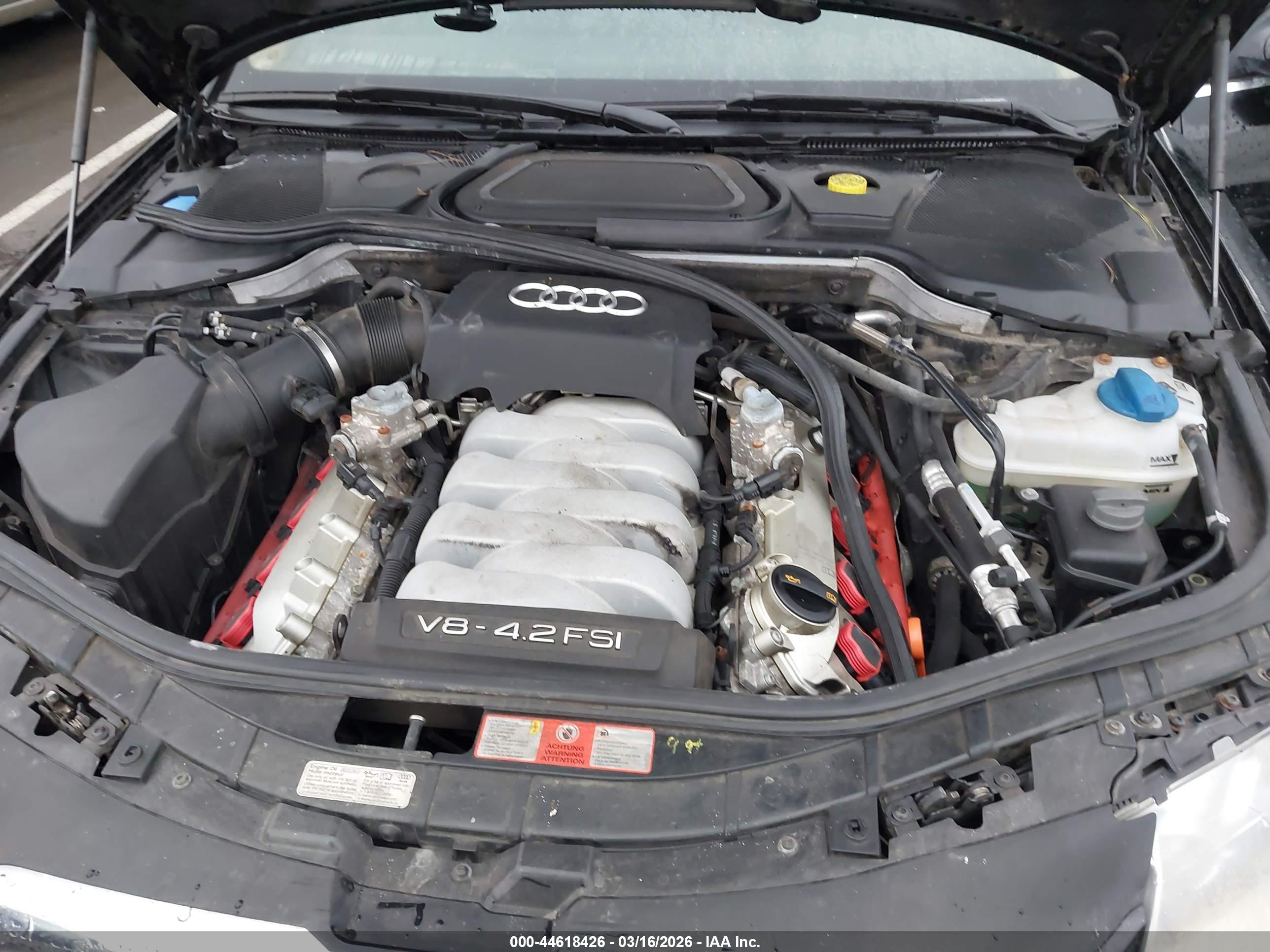 AUDI A8 image 10