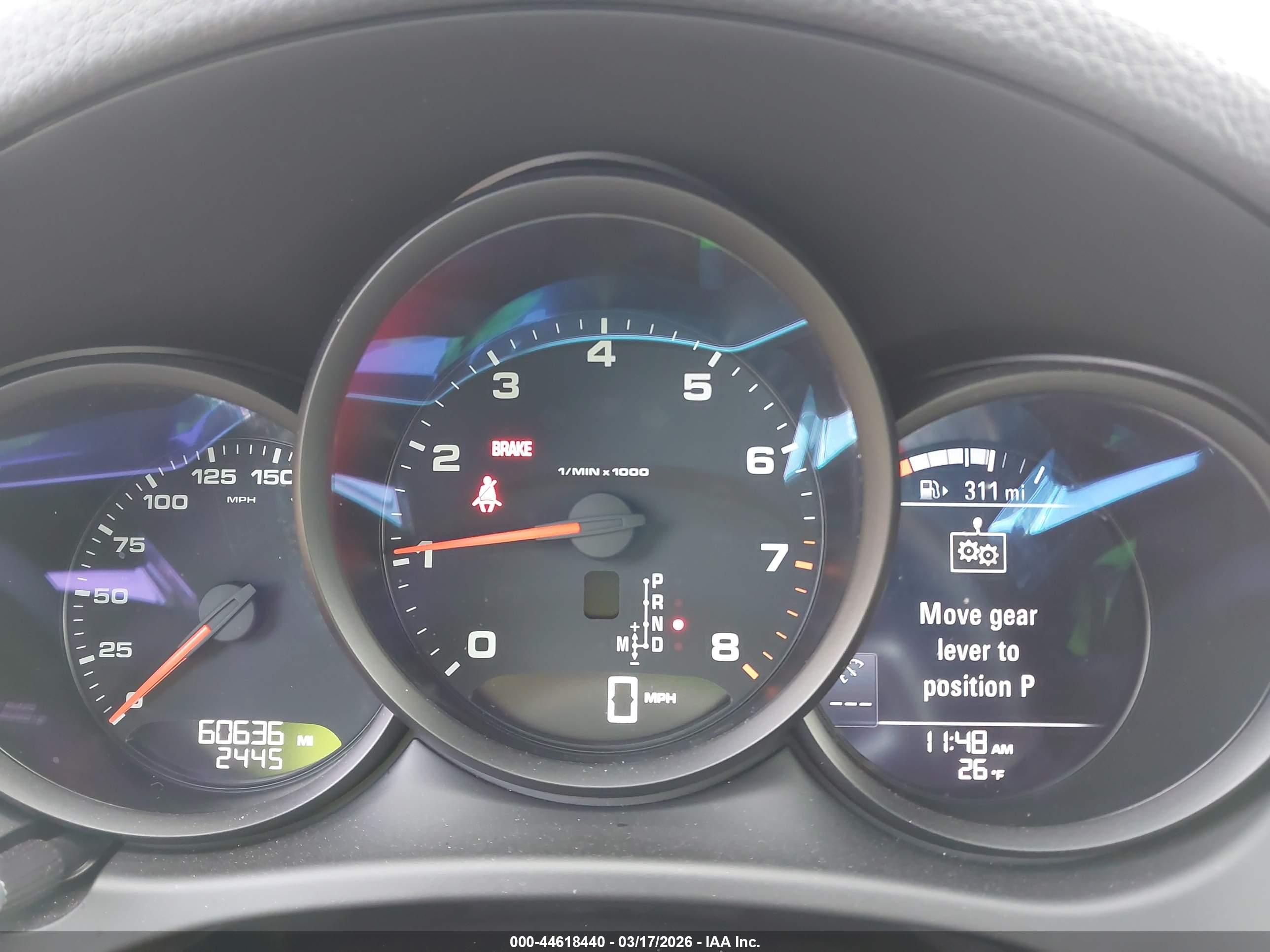 PORSCHE MACAN image 7