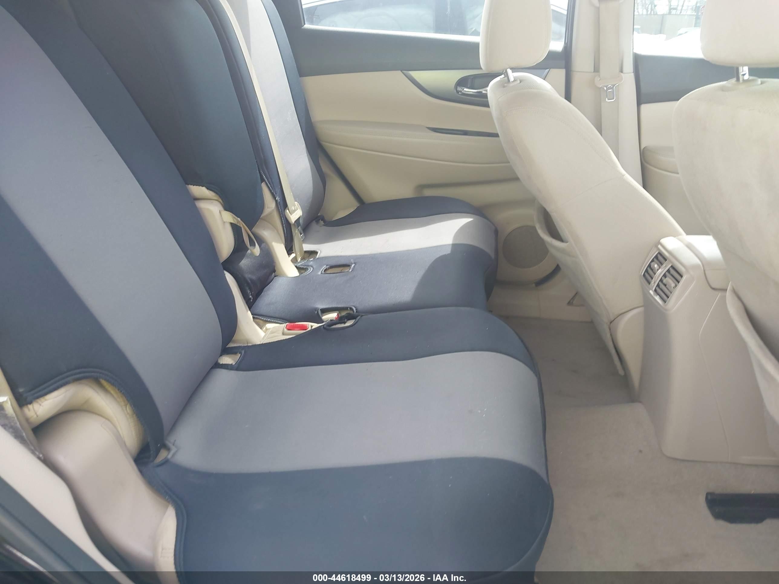NISSAN ROGUE image 8