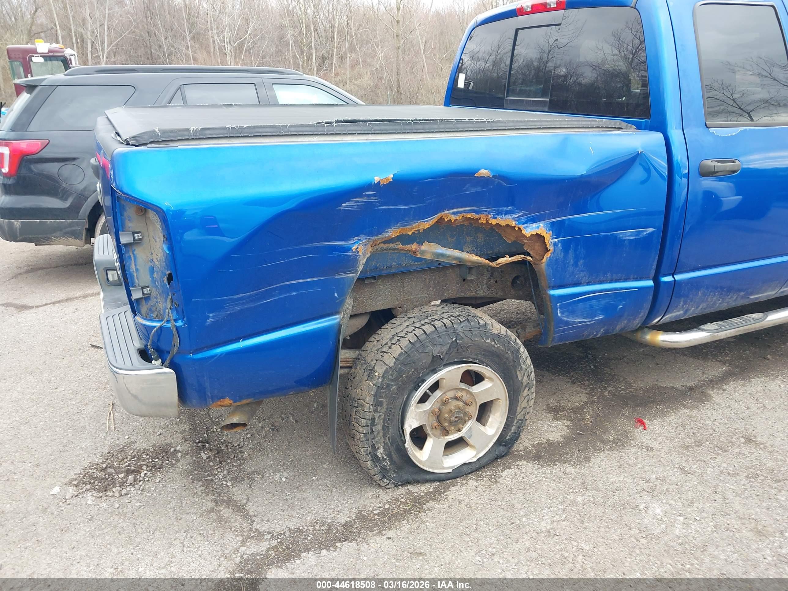 DODGE RAM image 6
