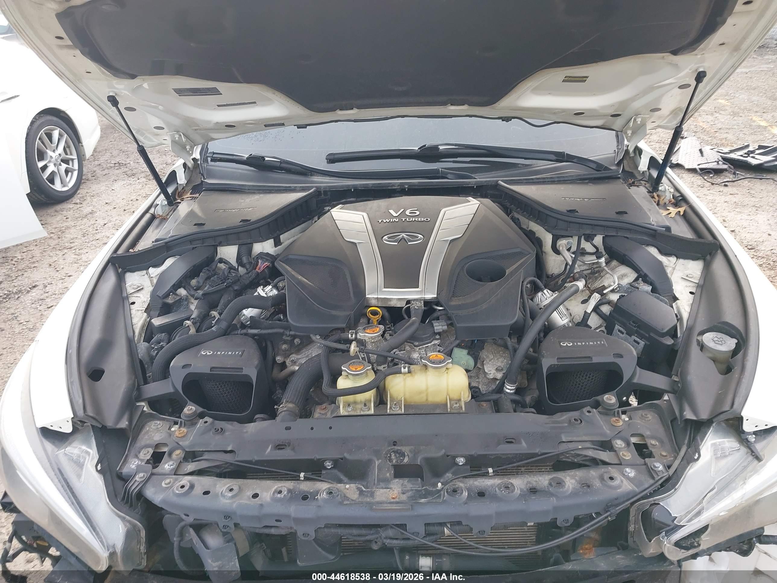 INFINITI Q50 image 10