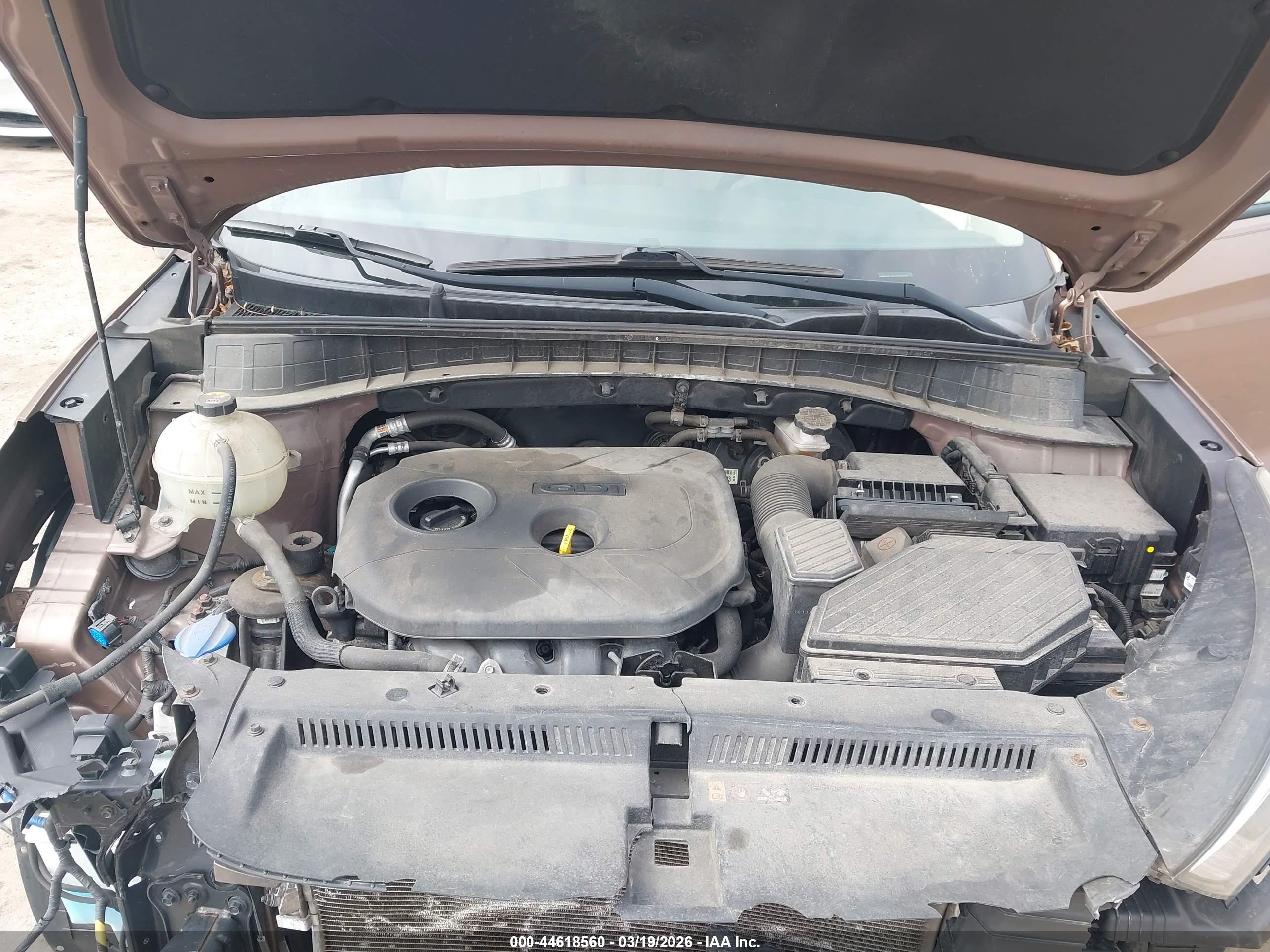 HYUNDAI TUCSON image 10