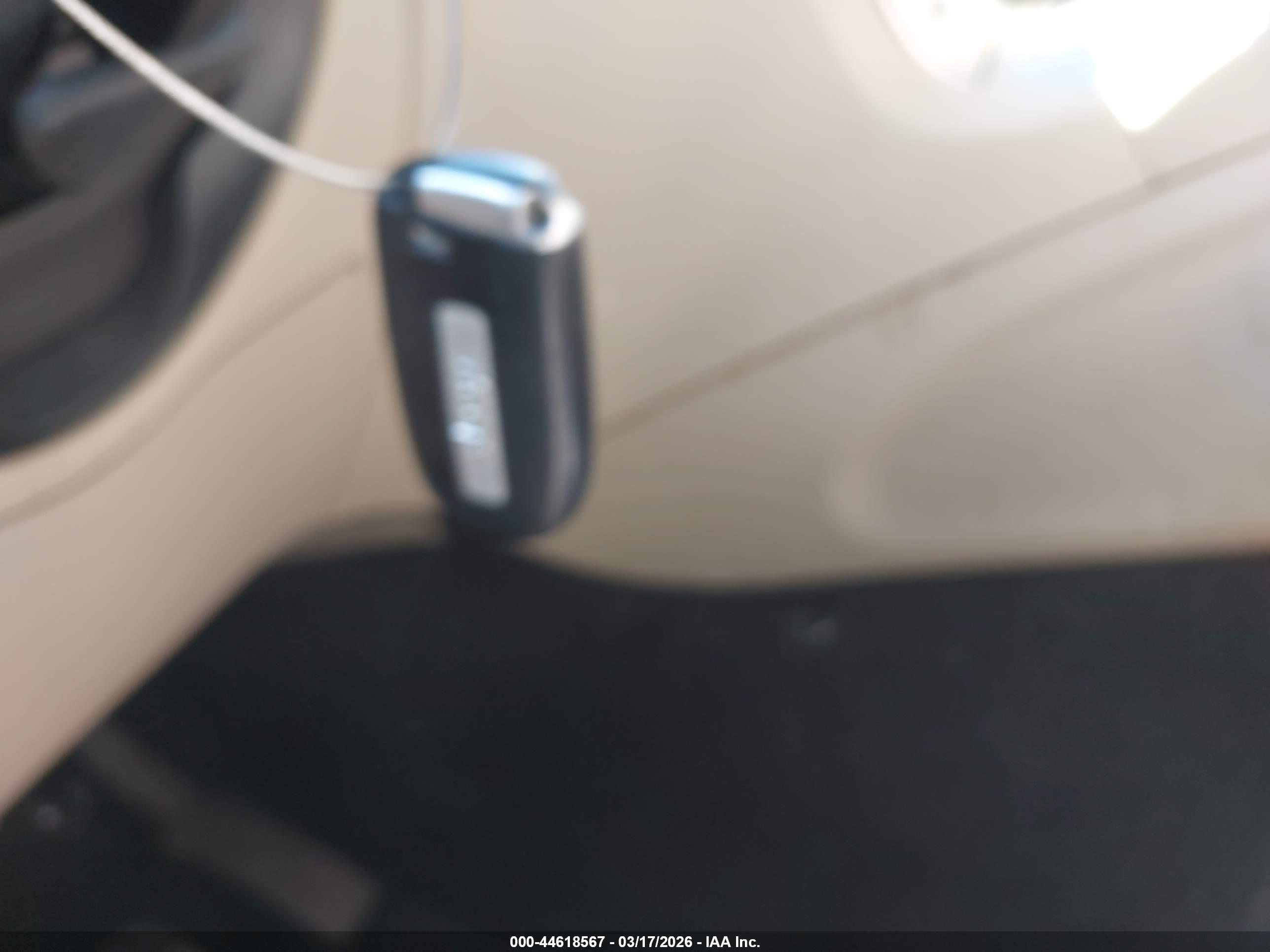 JEEP GRAND image 11