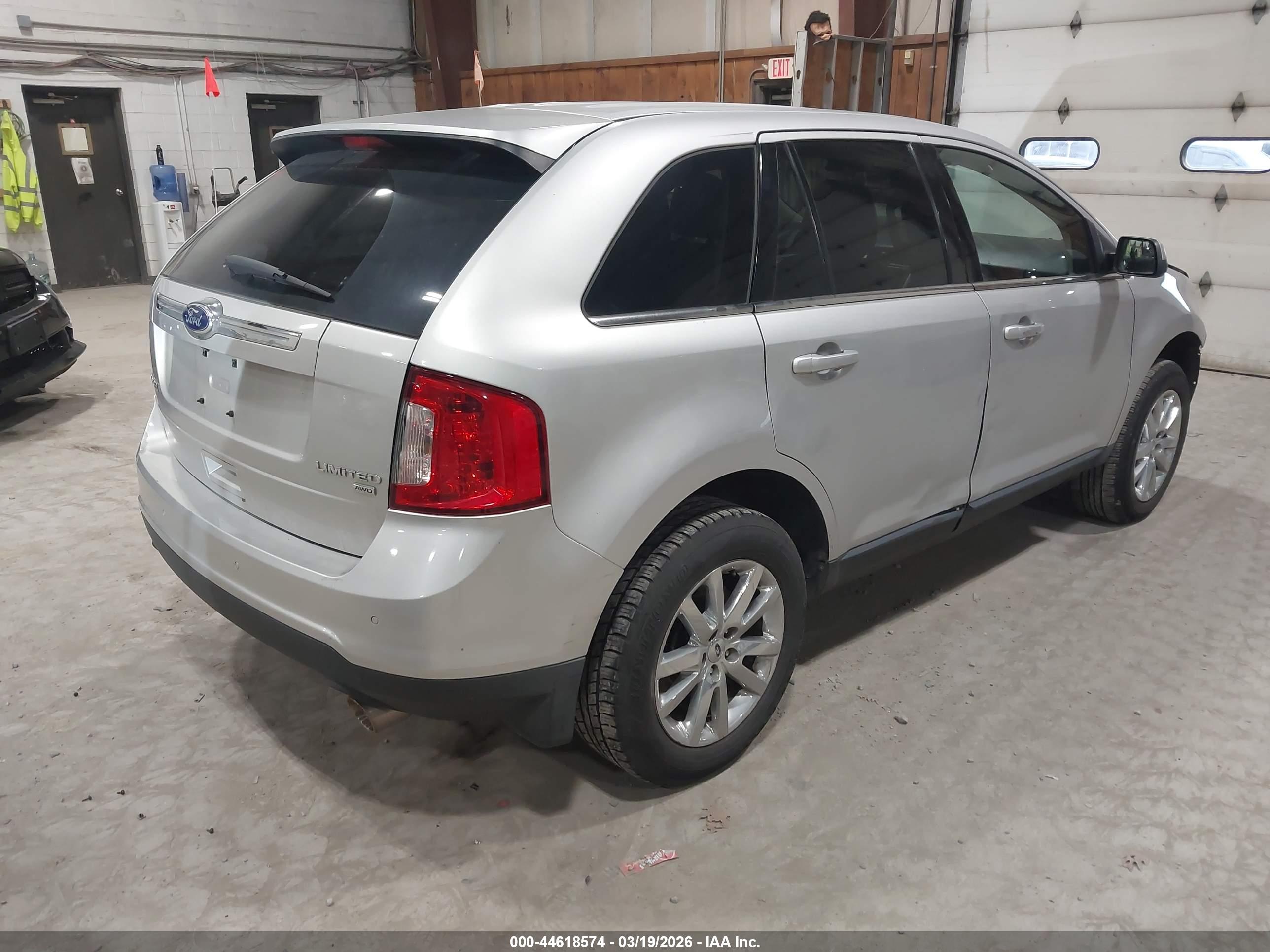 FORD EDGE image 4
