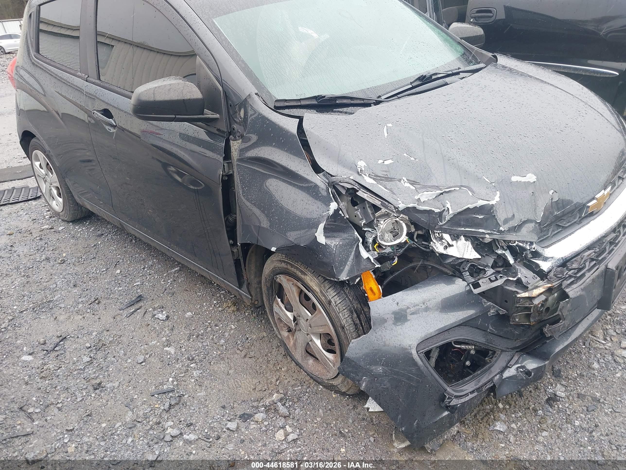 CHEVROLET SPARK image 6