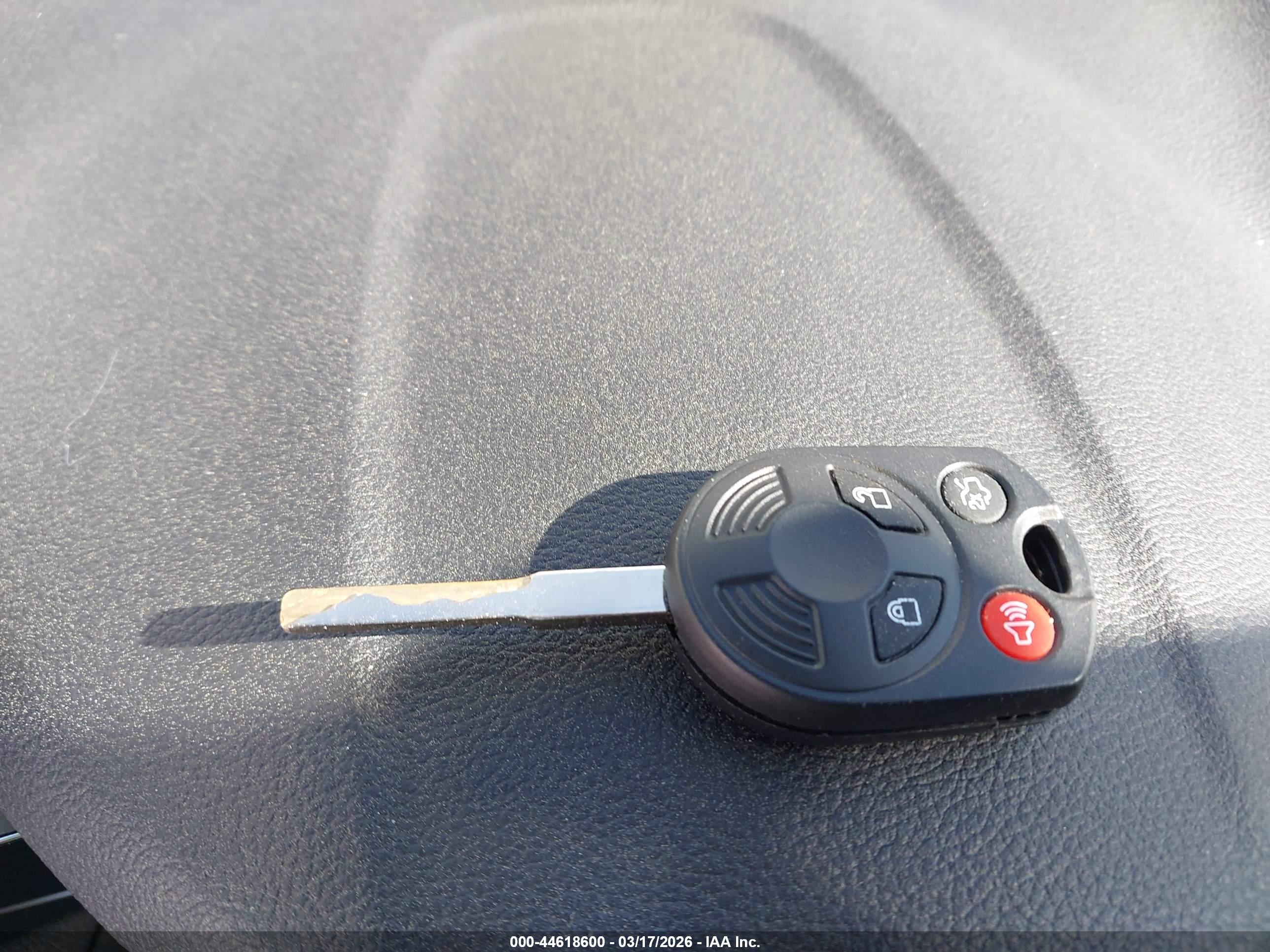 FORD ESCAPE image 11